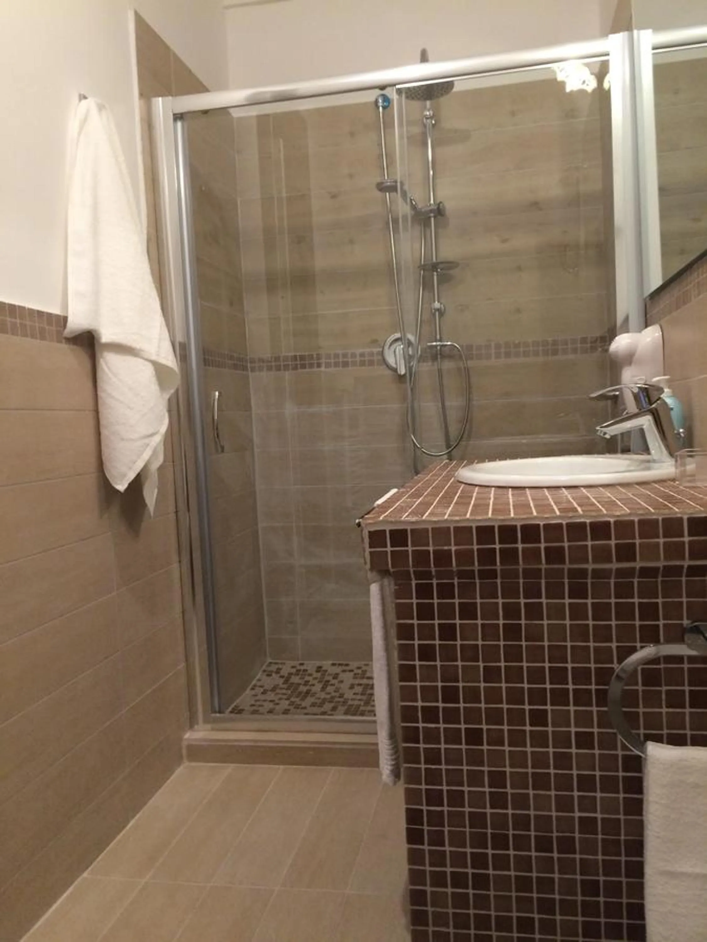 Shower in Base Napoli Mergellina