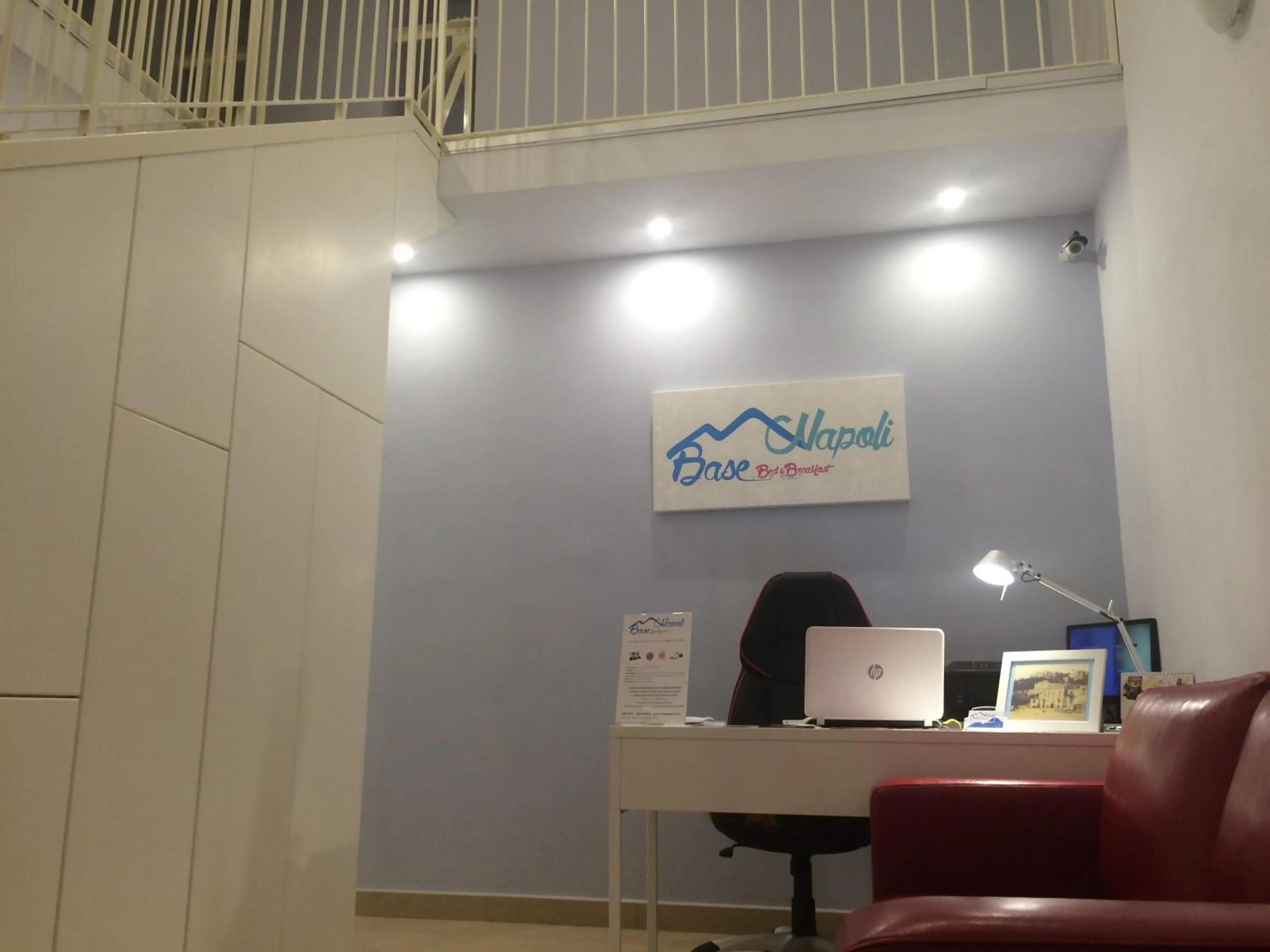 Staff in Base Napoli Mergellina