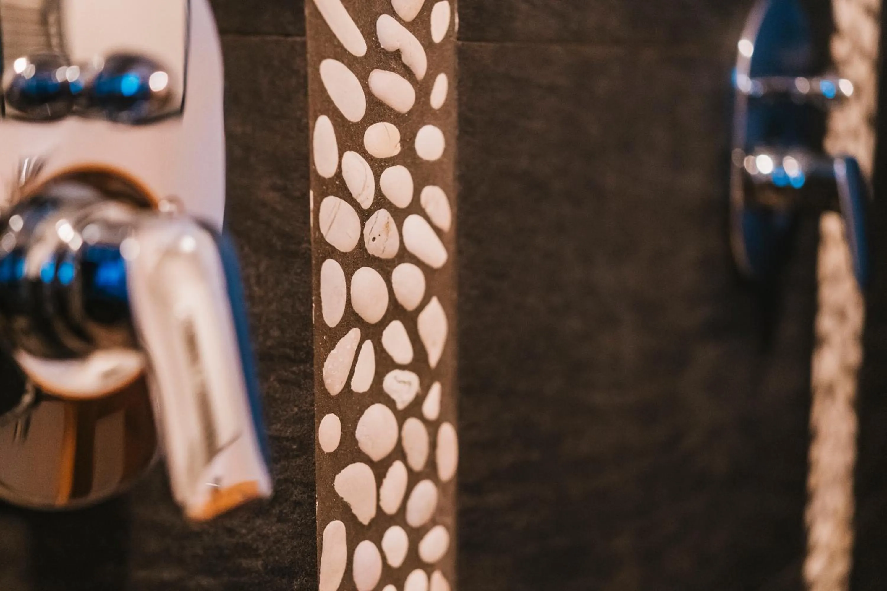 Shower in Serendipity Hotel