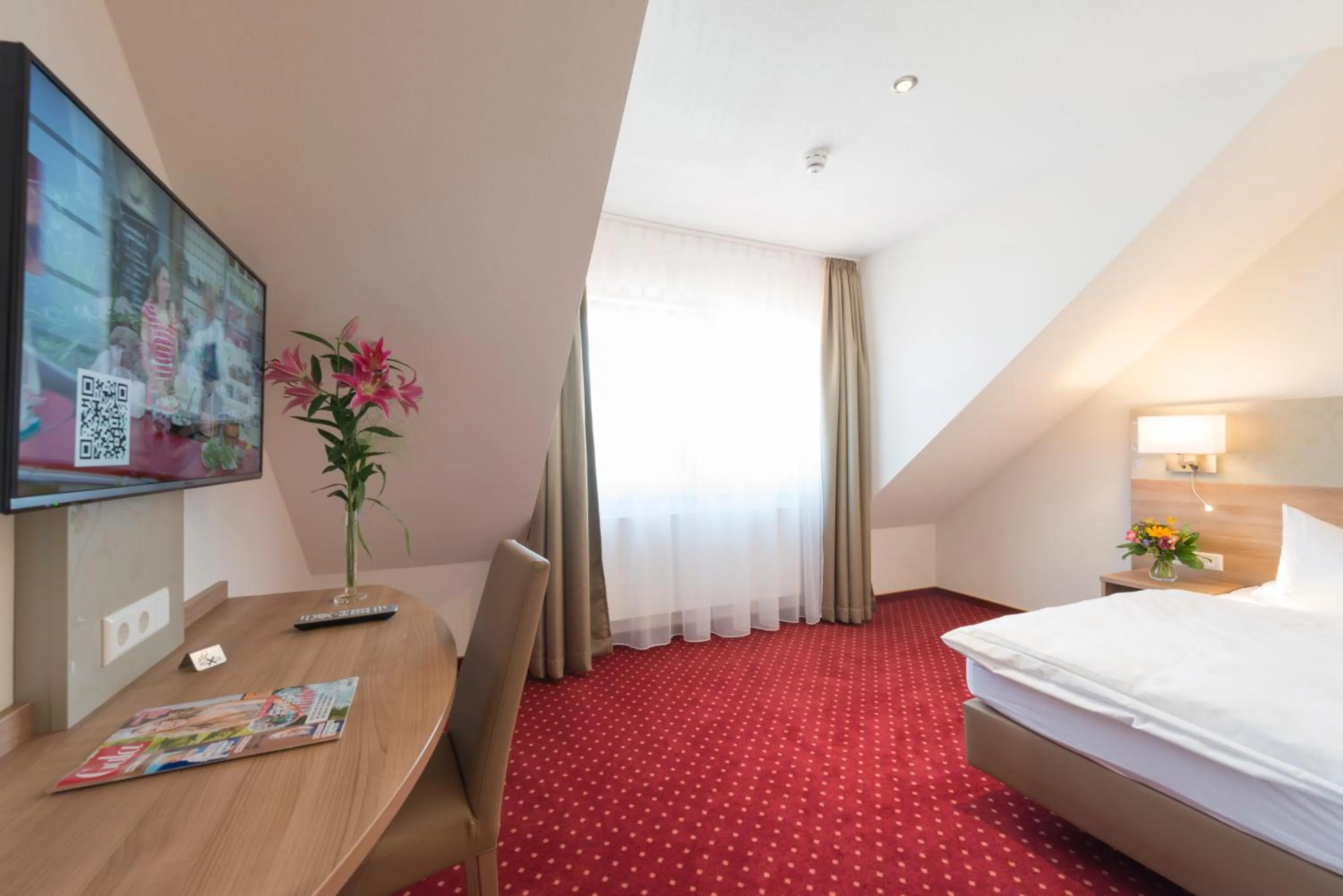 Photo of the whole room, Bed in Hotel Restaurant Bären