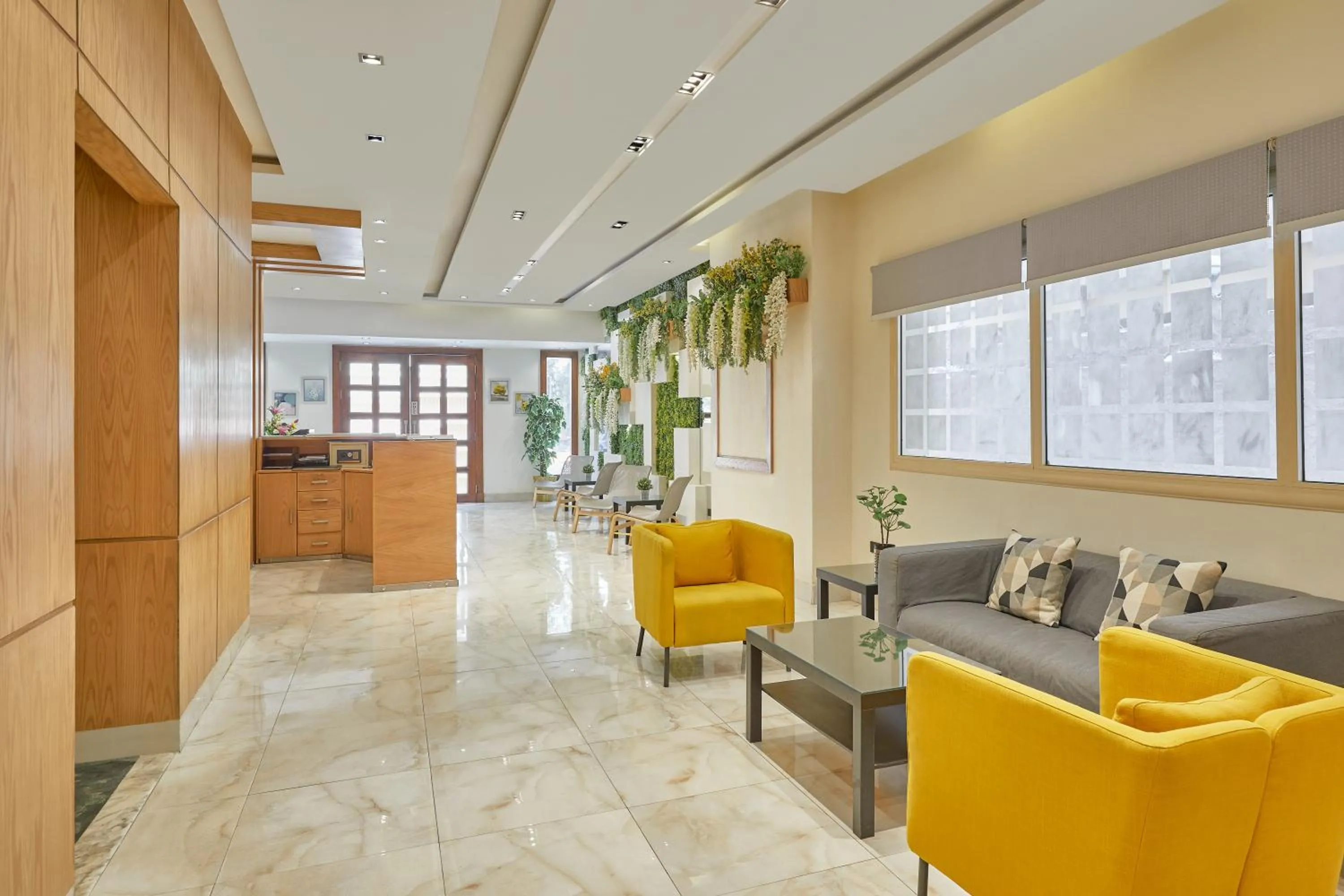 Lobby or reception in Golden Carven Hotel