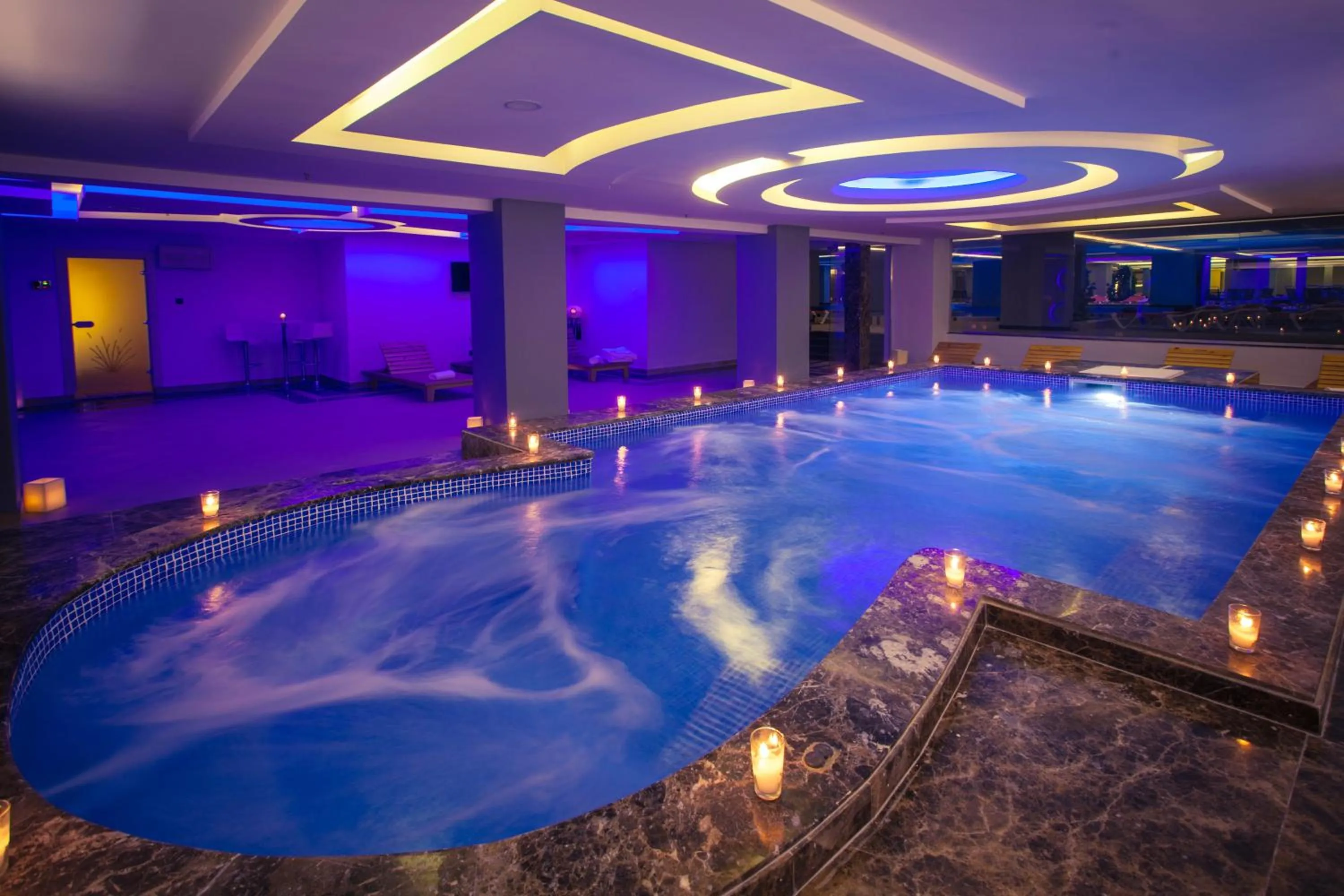 Hot Spring Bath in Savoy Le Grand Hotel Marrakech