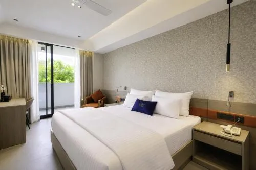 Grand Continent Hotel, Sector 45, Gurugram