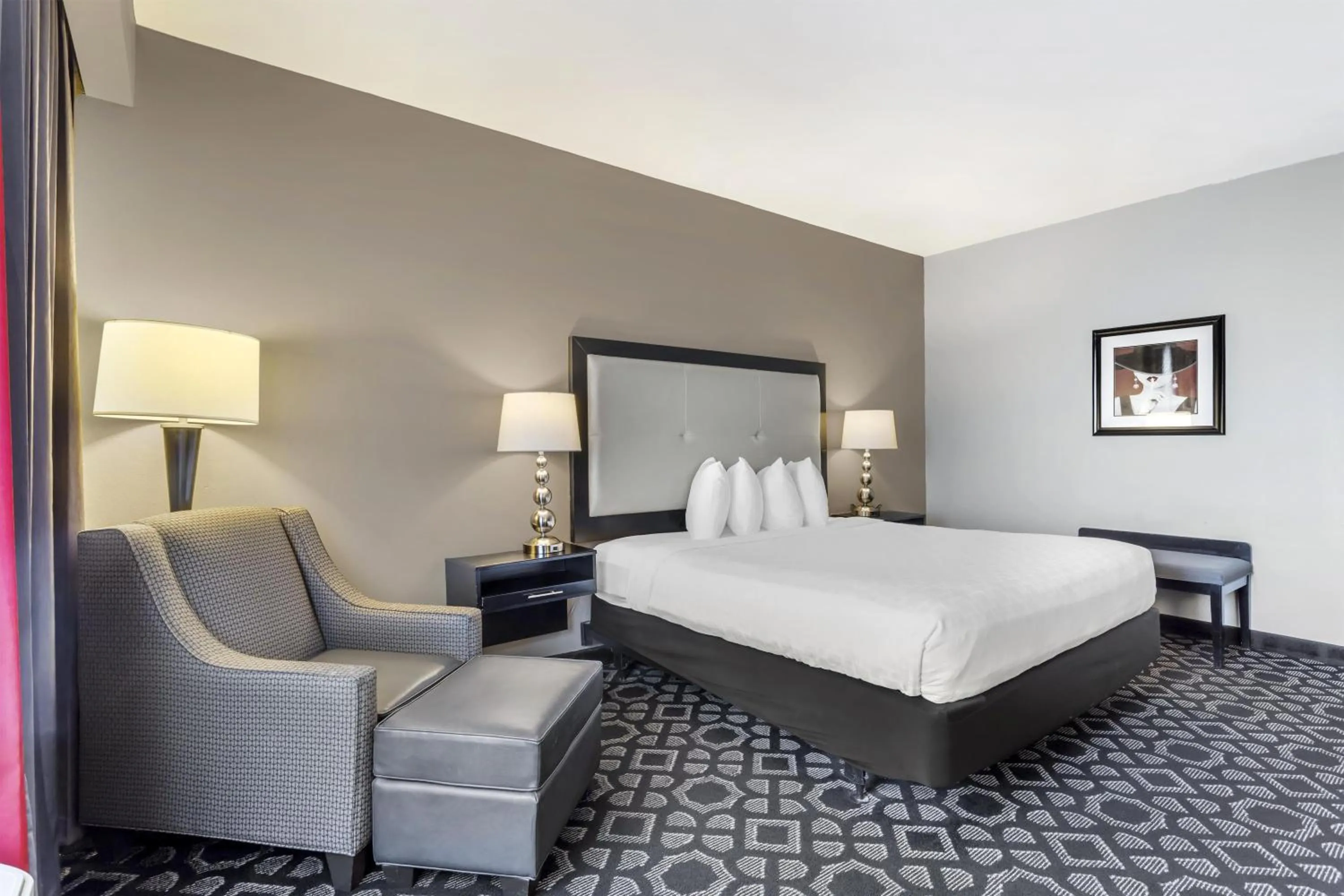 Bedroom, Bed in Best Western Plus Laredo Inn & Suites