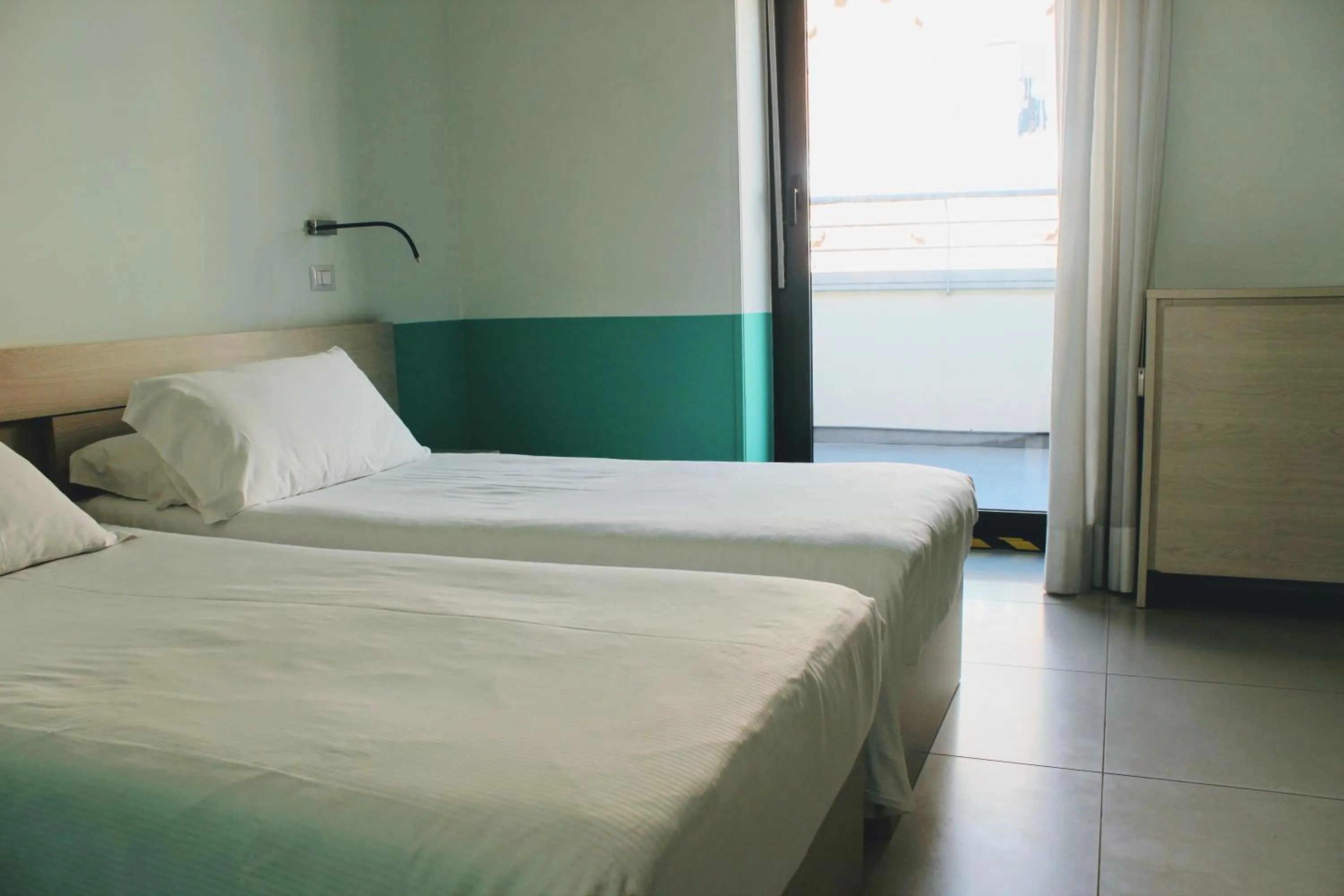 Bedroom, Bed in Domus Helena