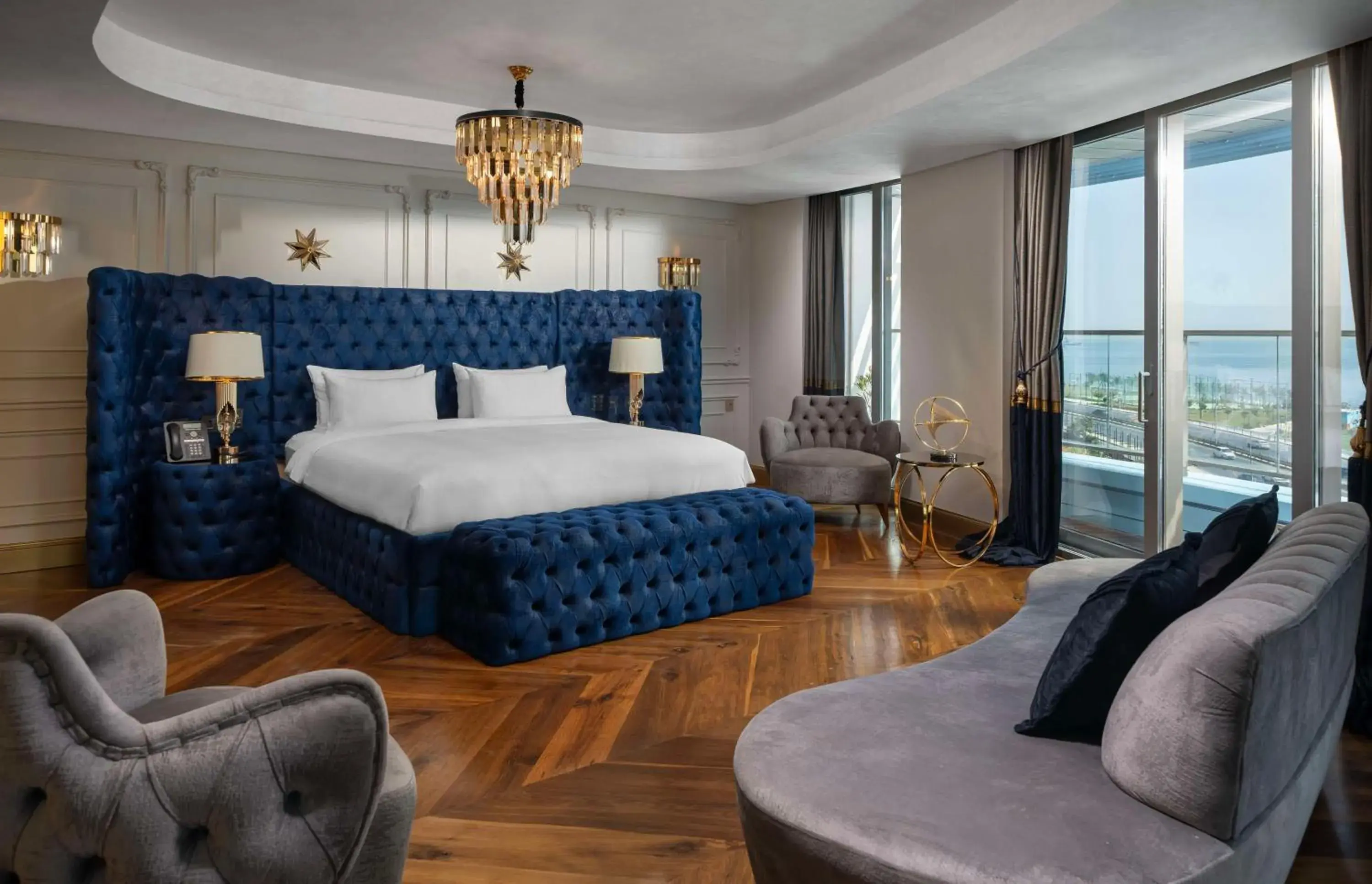 Presidential Suite with Panoramic Sea View in Radisson Blu Hotel Istanbul Ottomare Presidential Suite with Panoramic Sea View in Radisson Blu Hotel Istanbul Ottomare
