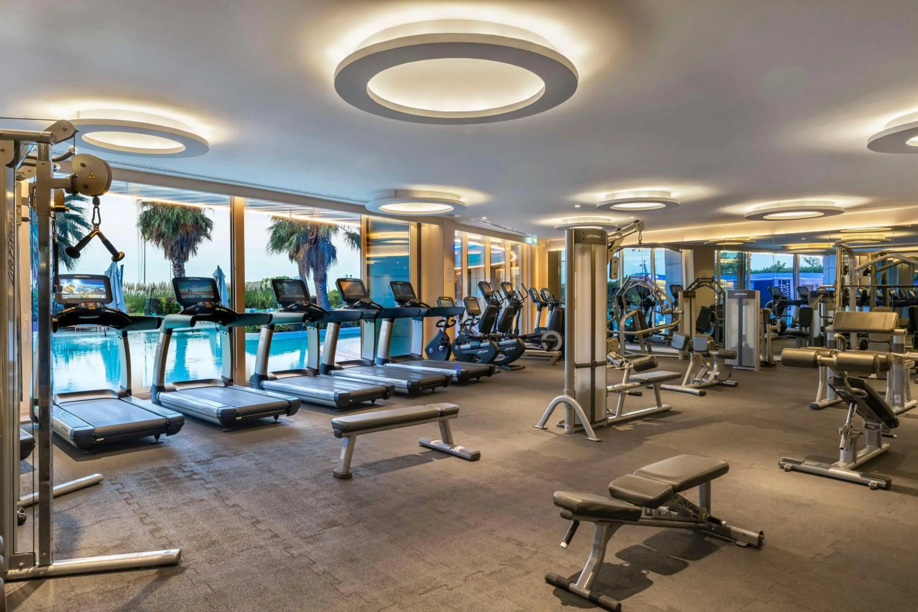 Fitness centre/facilities in Radisson Blu Hotel Istanbul Ottomare
