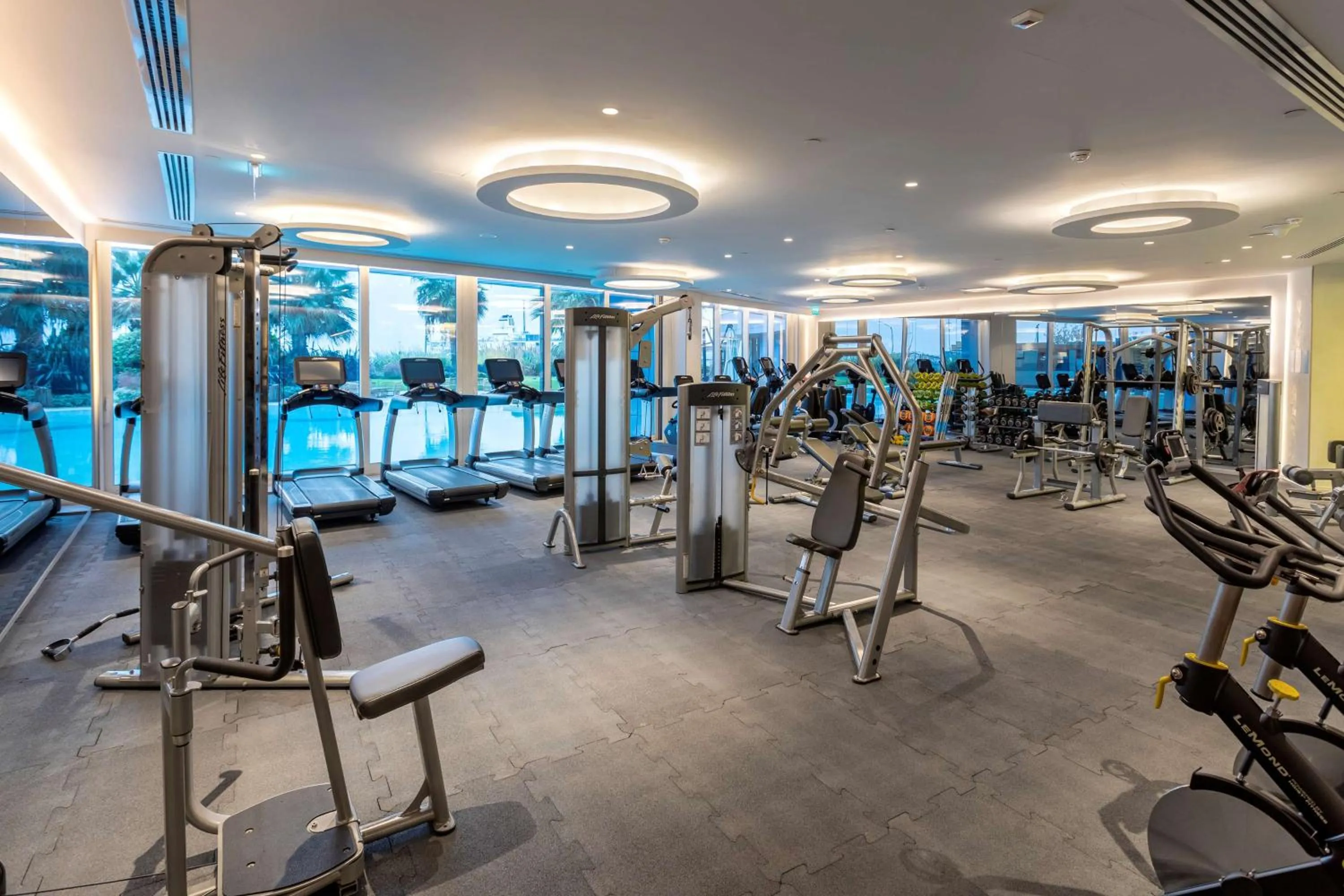 Fitness centre/facilities in Radisson Blu Hotel Istanbul Ottomare