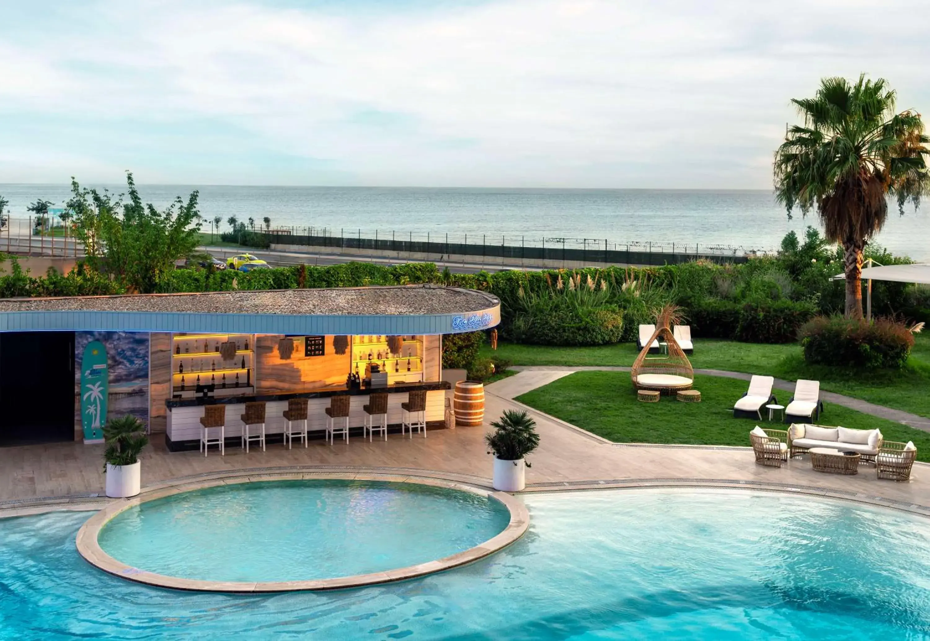 Pool view in Radisson Blu Hotel Istanbul Ottomare Pool view in Radisson Blu Hotel Istanbul Ottomare