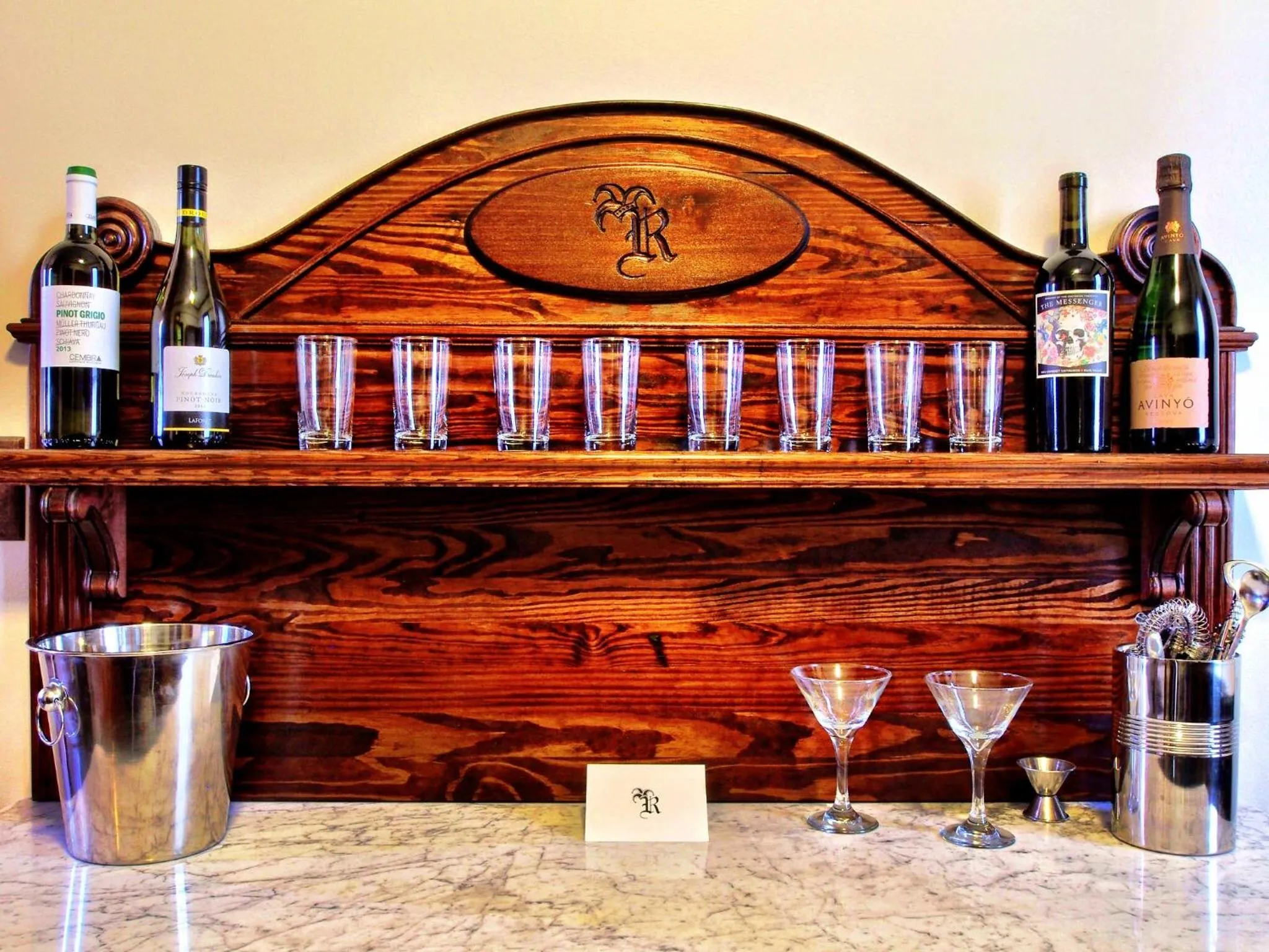 Alcoholic drinks in Royal Street Inn & Bar