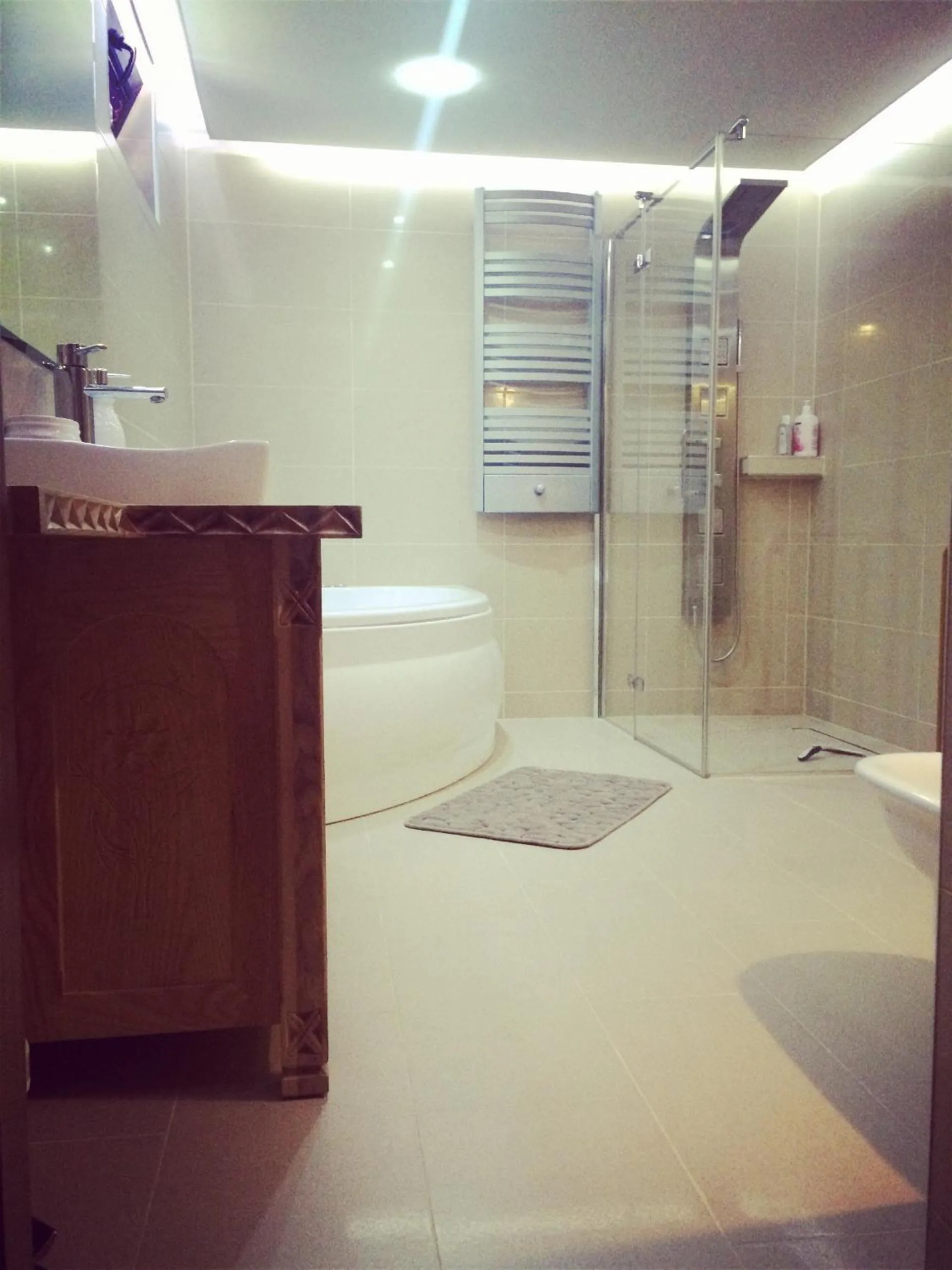 Hot Tub in Siumno Izba B&B Brzegi