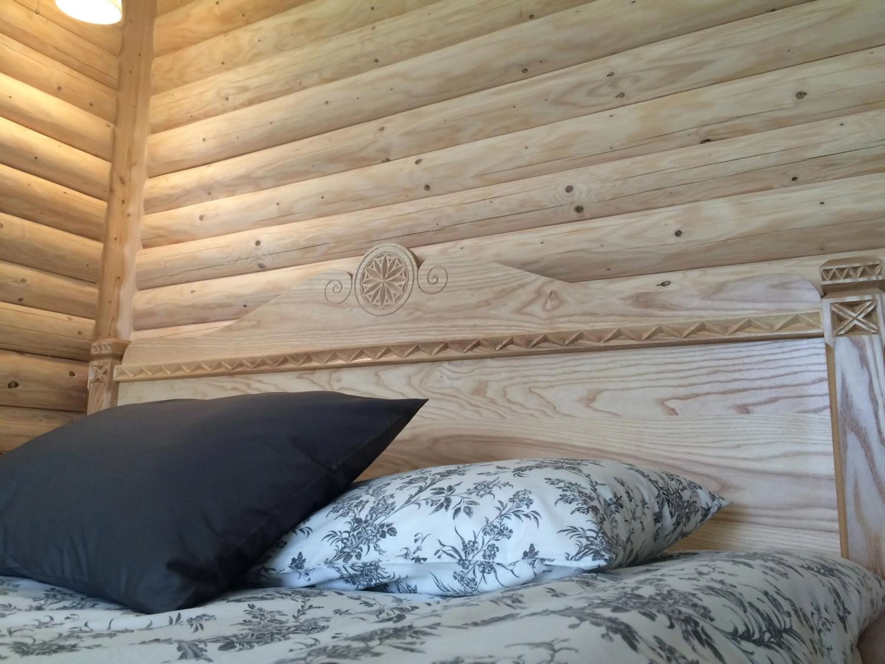 Bed in Siumno Izba B&B Brzegi