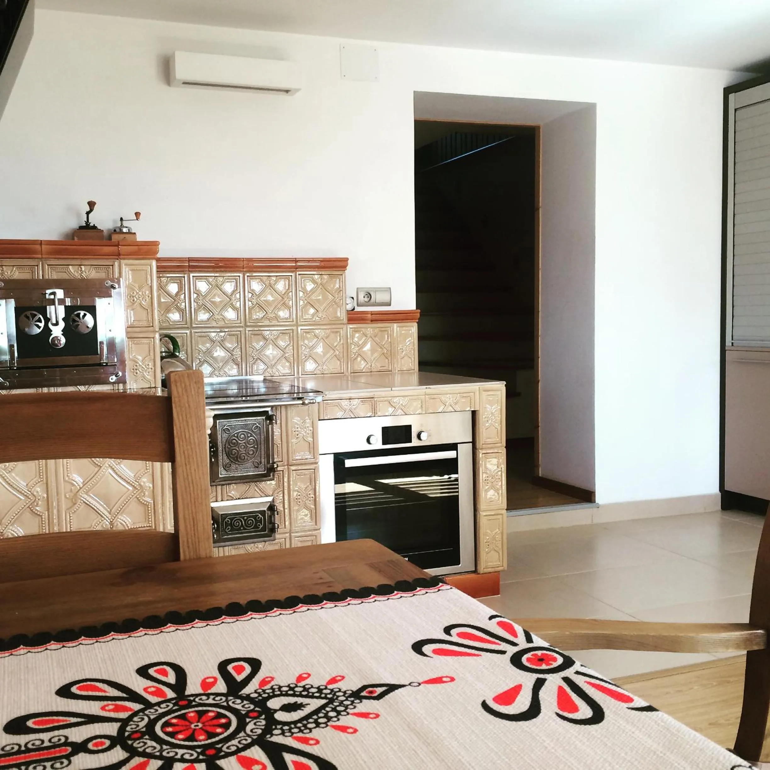 Kitchen or kitchenette in Siumno Izba B&B Brzegi