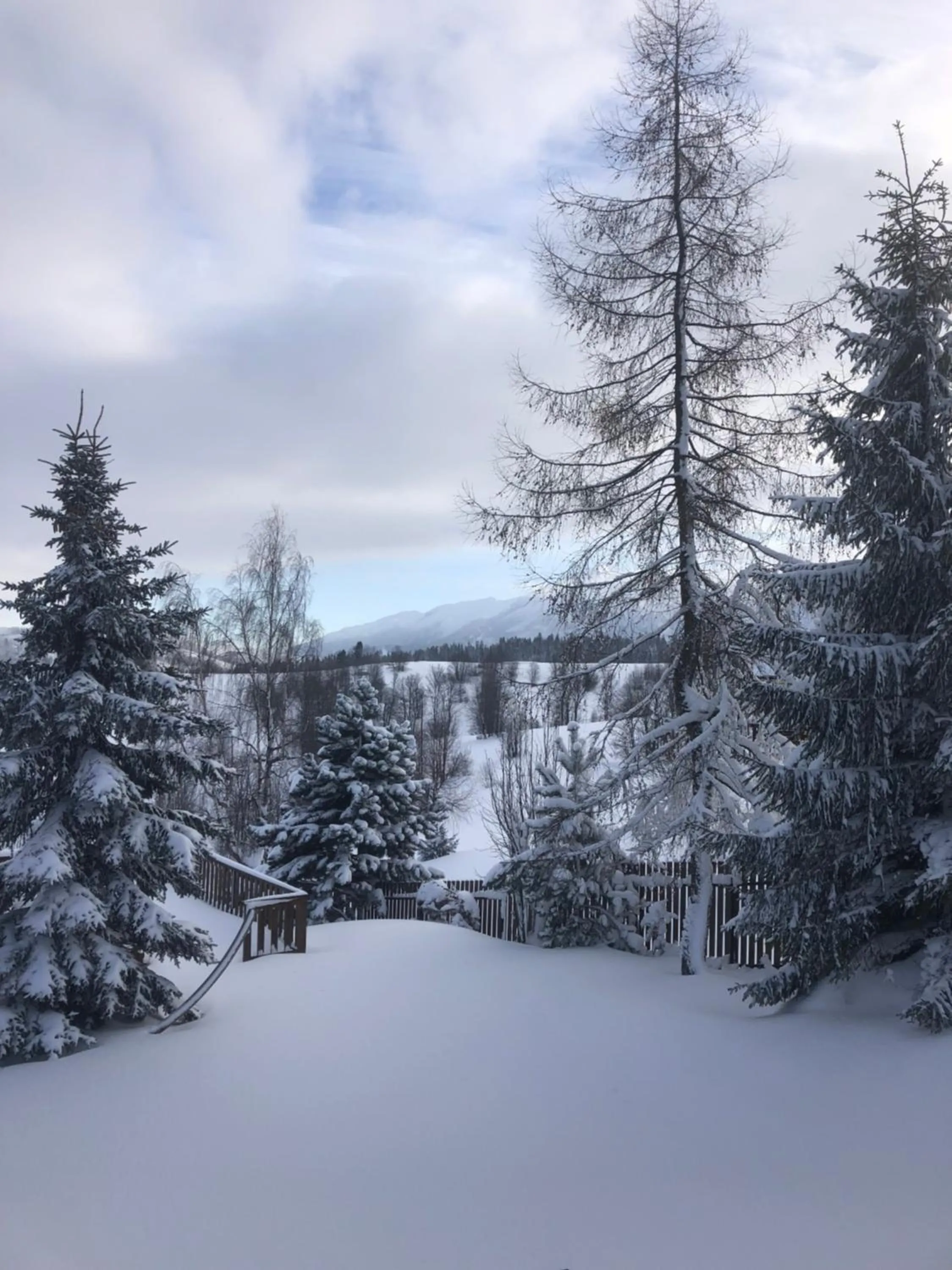 Property building in Siumno Izba B&B Brzegi