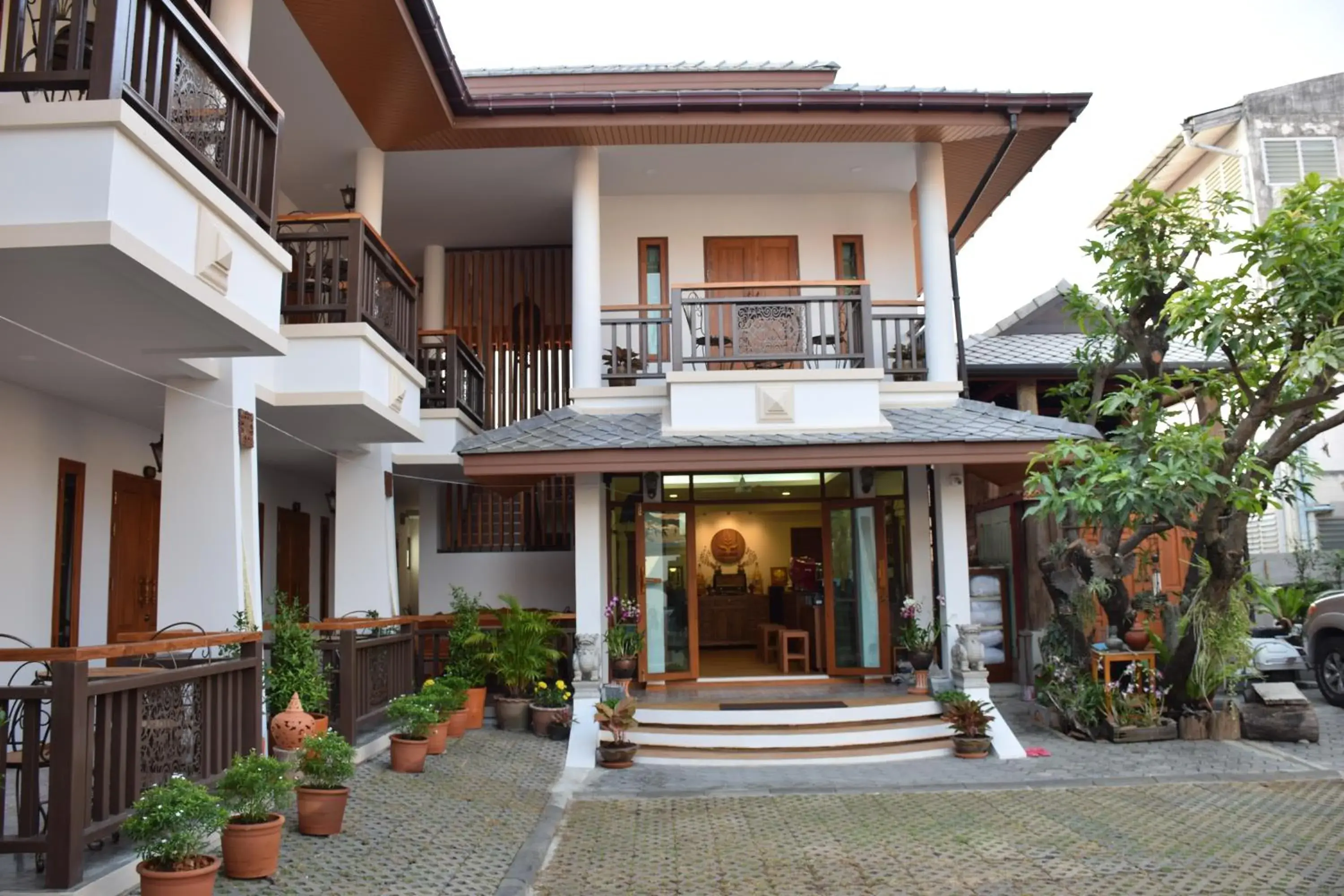 Property building in Gordnuea Boutique House Property building in Gordnuea Boutique House