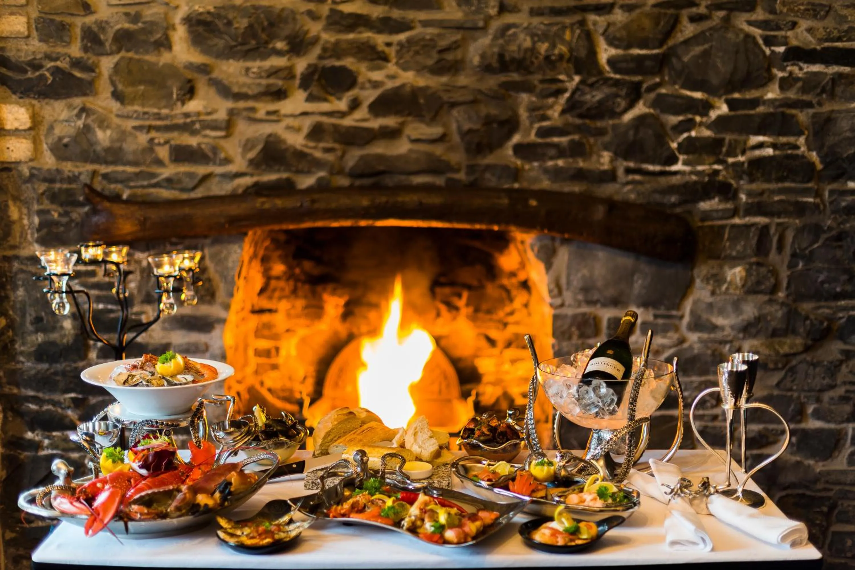 Dinner in Mount Stewart Hotel