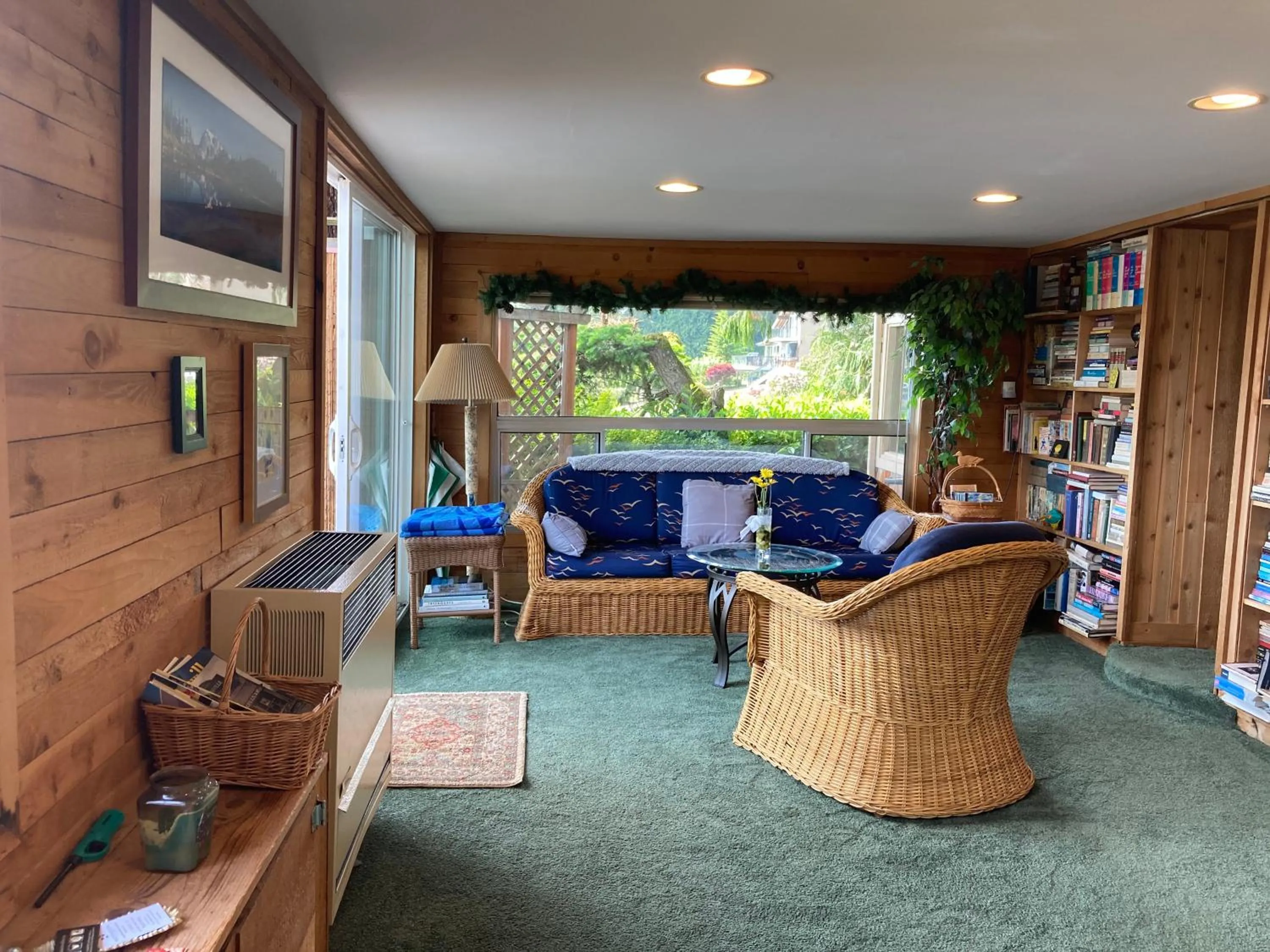 Cottage Lake Bed and Breakfast