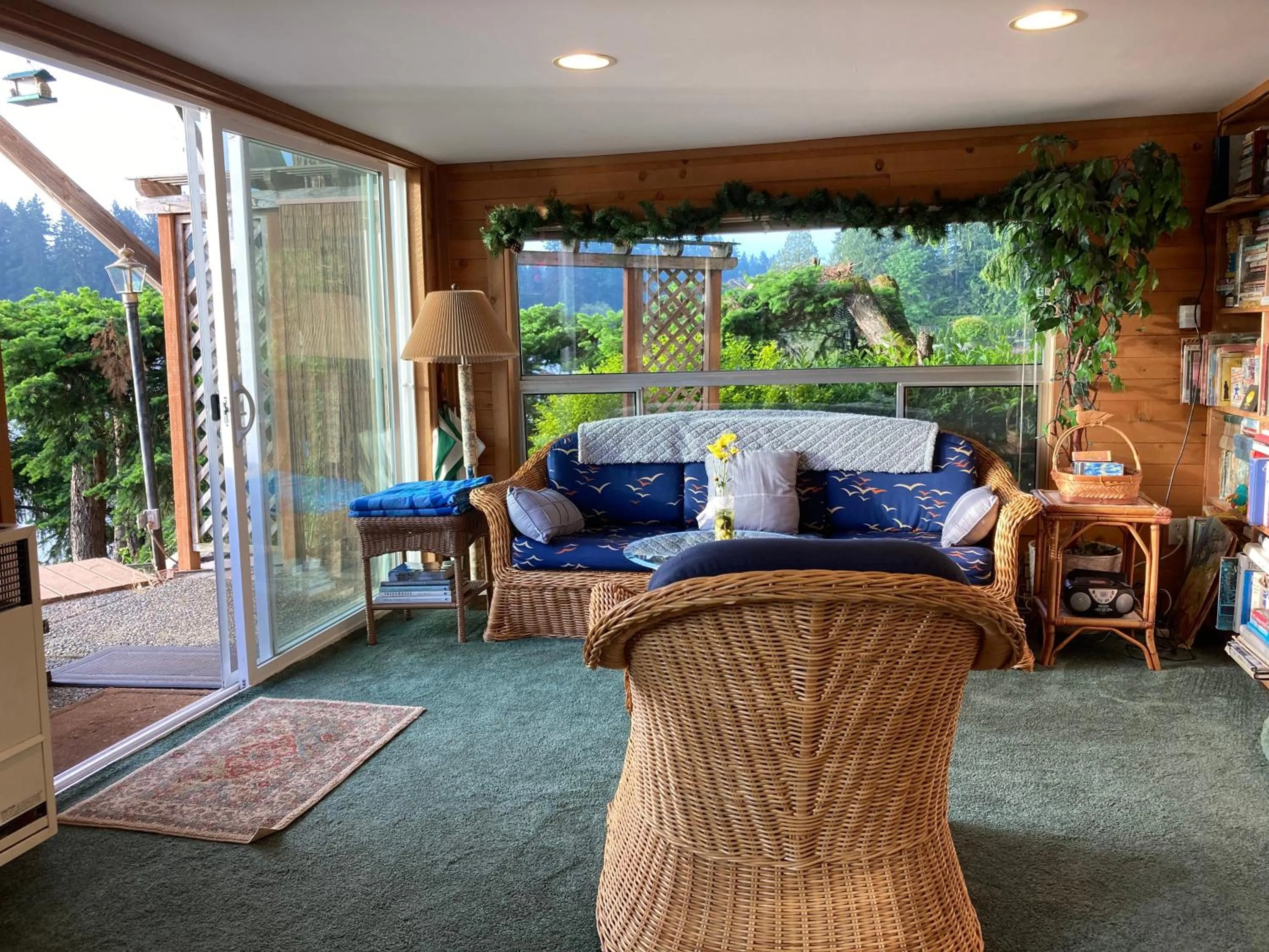 Cottage Lake Bed and Breakfast