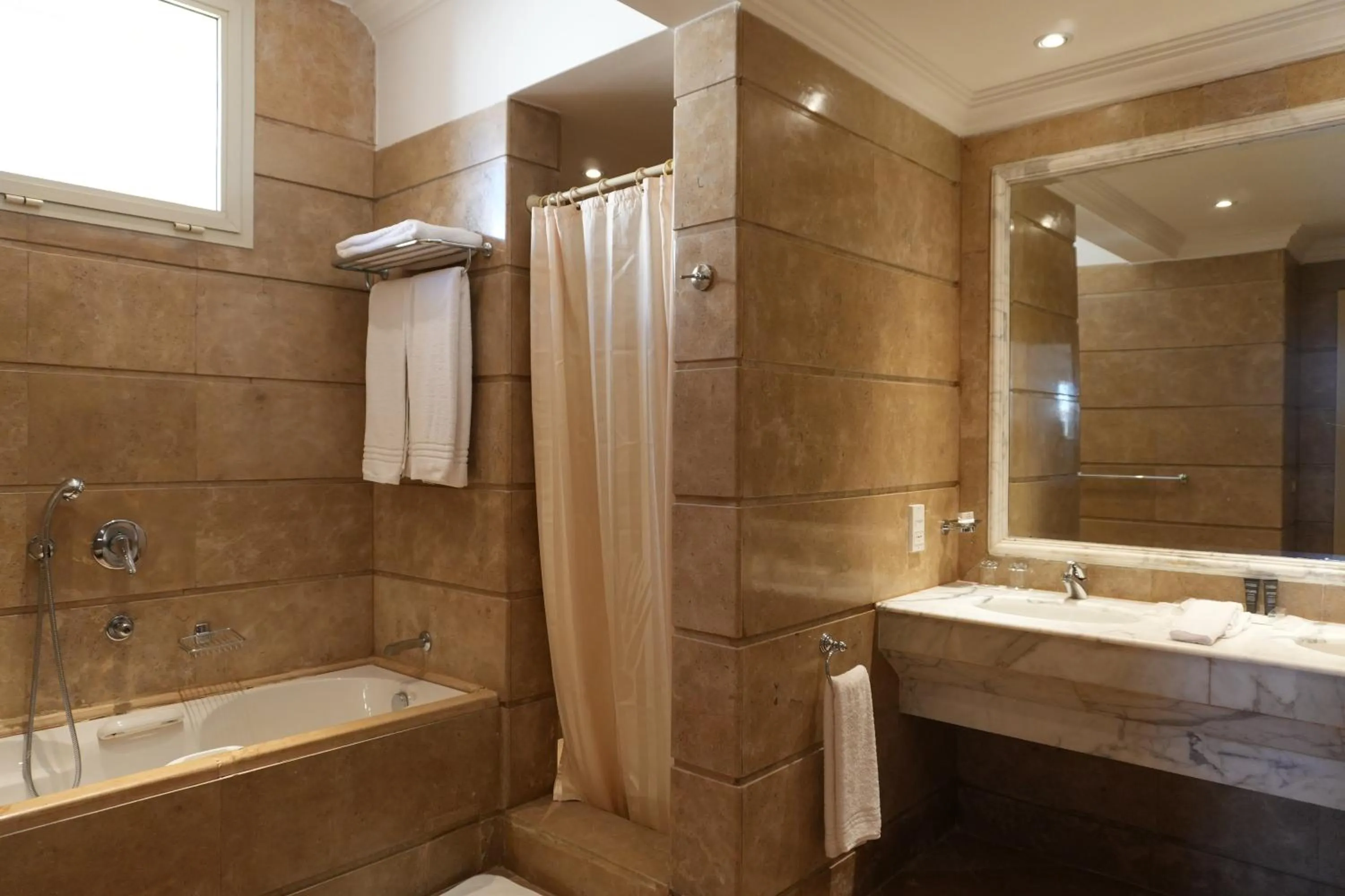 Bathroom in Sheraton Soma Bay Resort