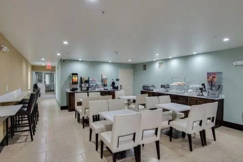 Breakfast in Scottish Inns White Settlement