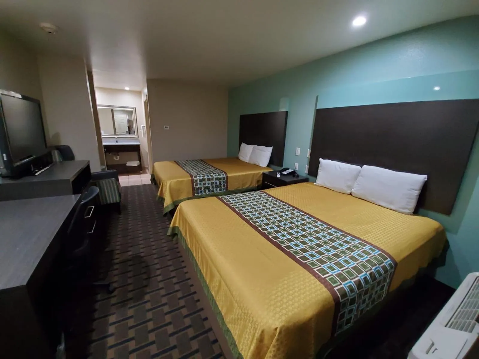 Bed in Scottish Inns White Settlement