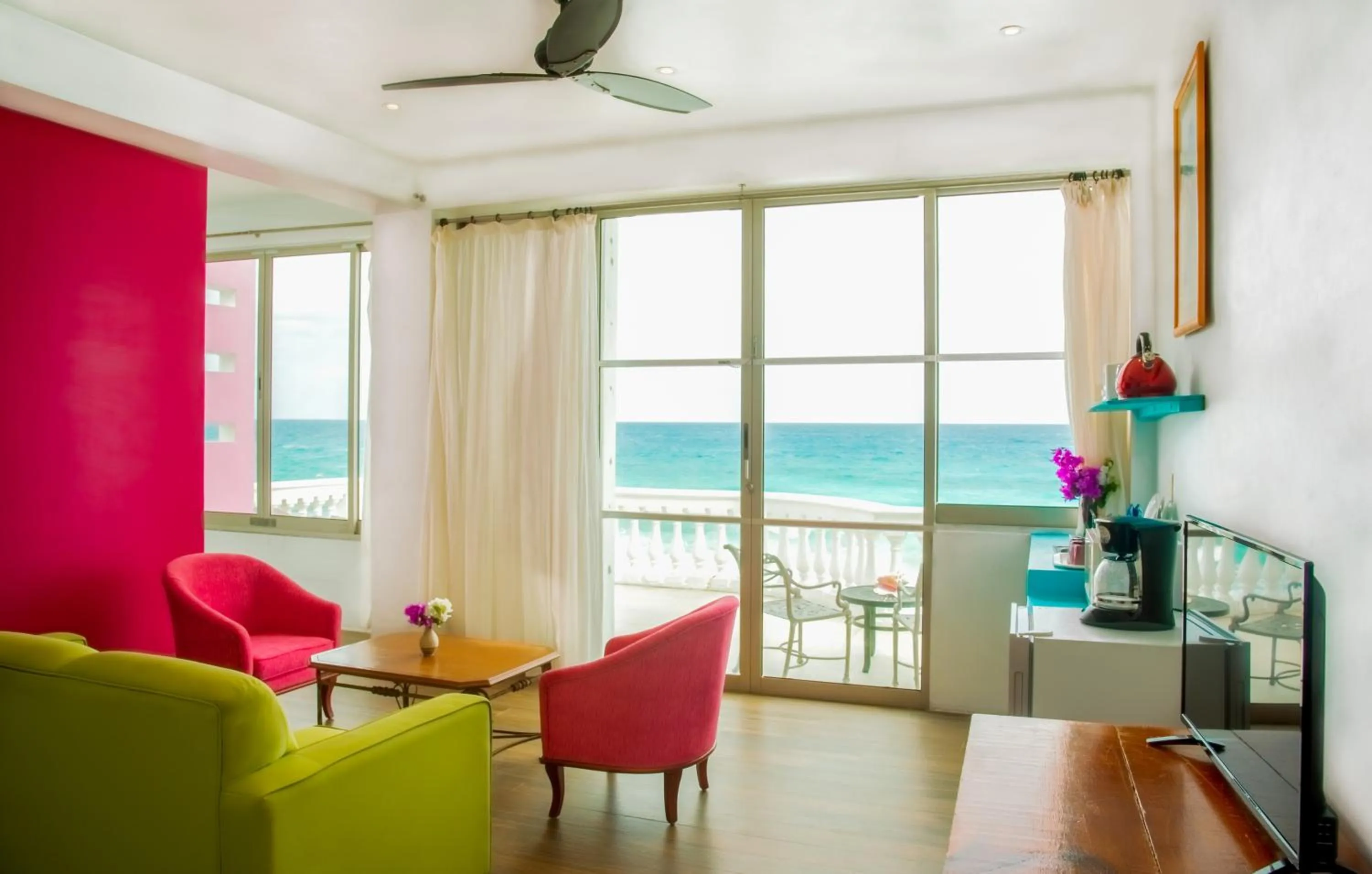 Living room in Villa Elena Isla Mujeres