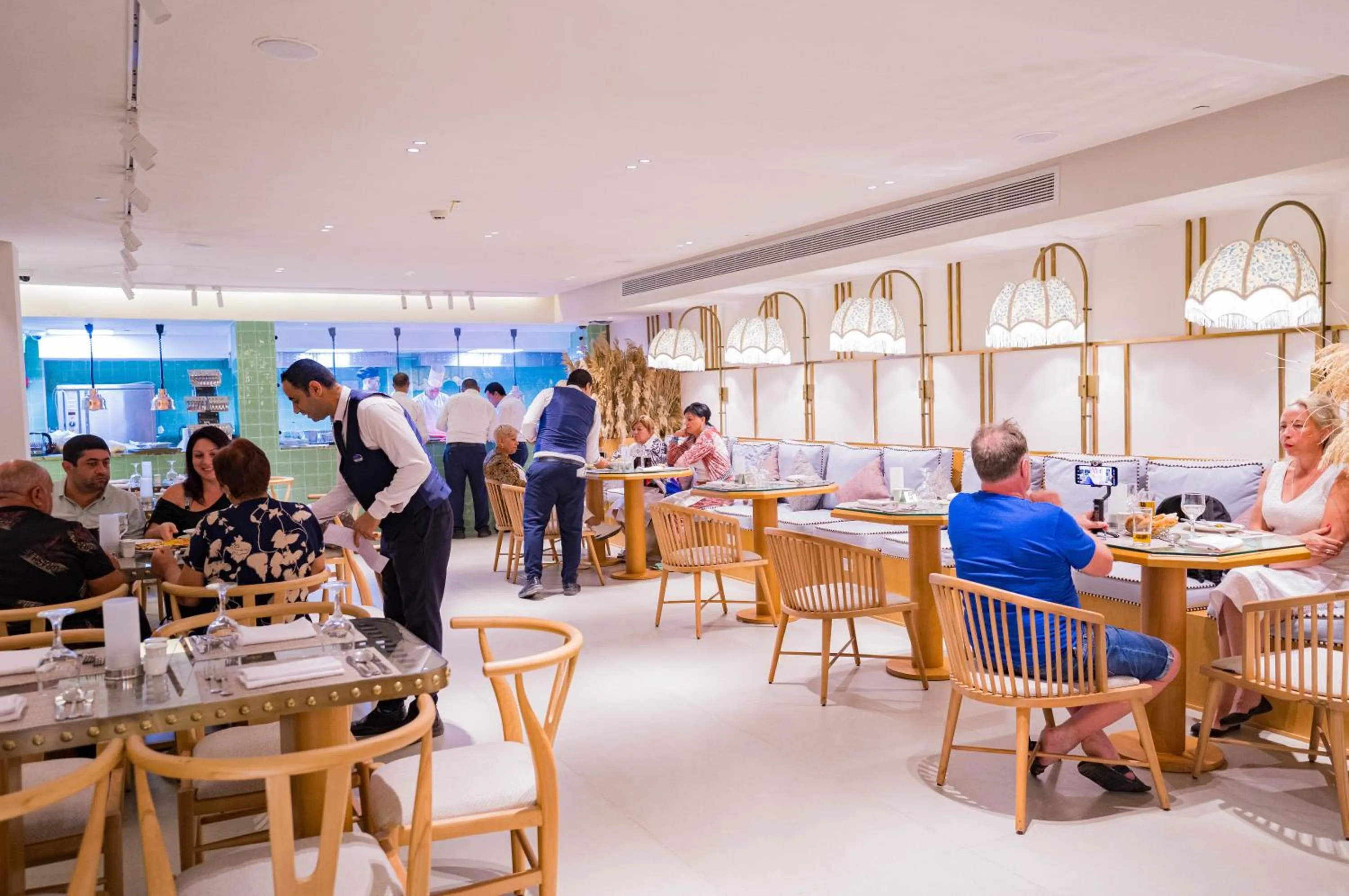 Restaurant/places to eat in Marina Sharm Hotel