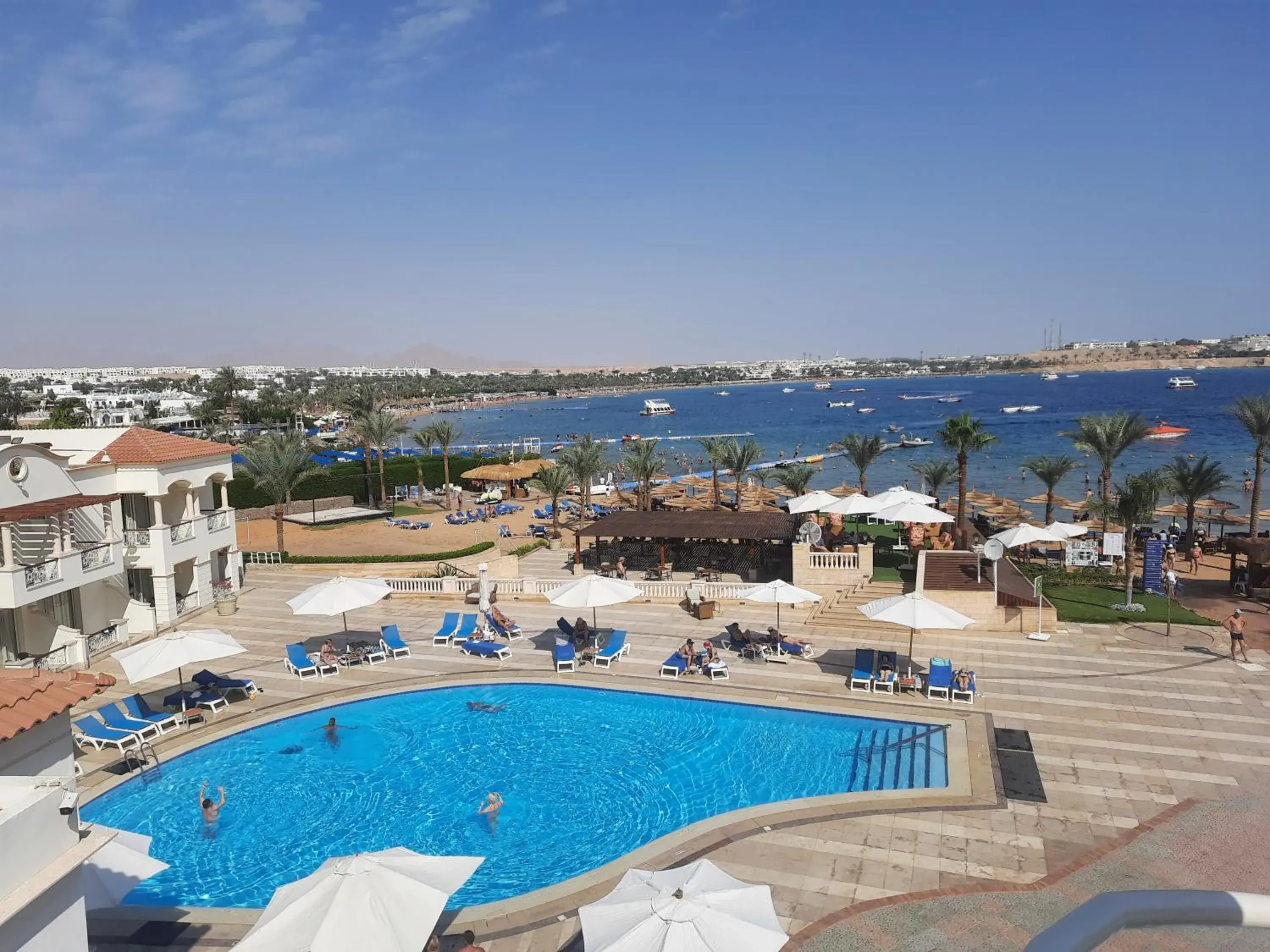 Swimming pool in Marina Sharm Hotel Swimming pool in Marina Sharm Hotel