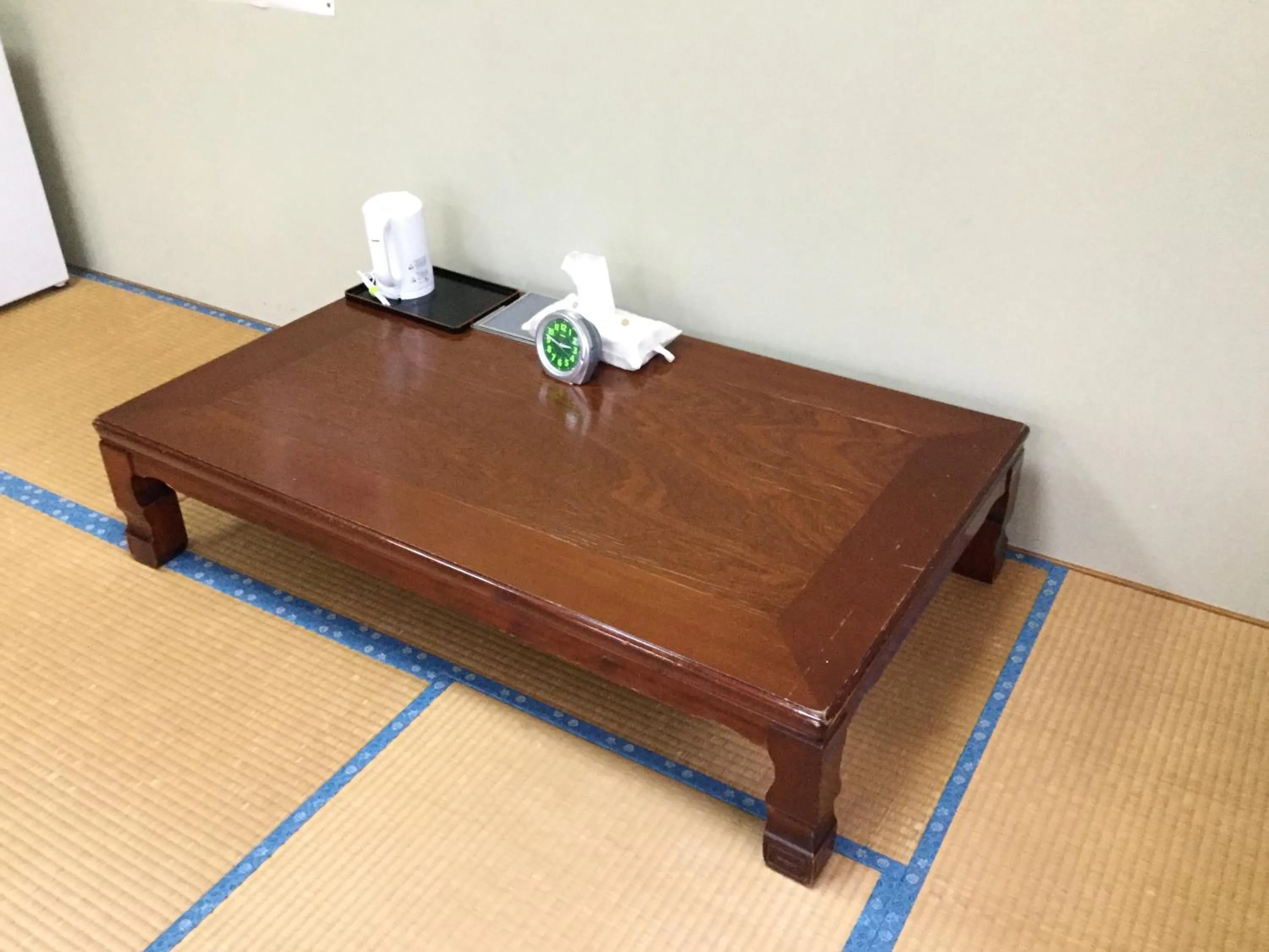 Photo of the whole room in Uminoie Painukaji