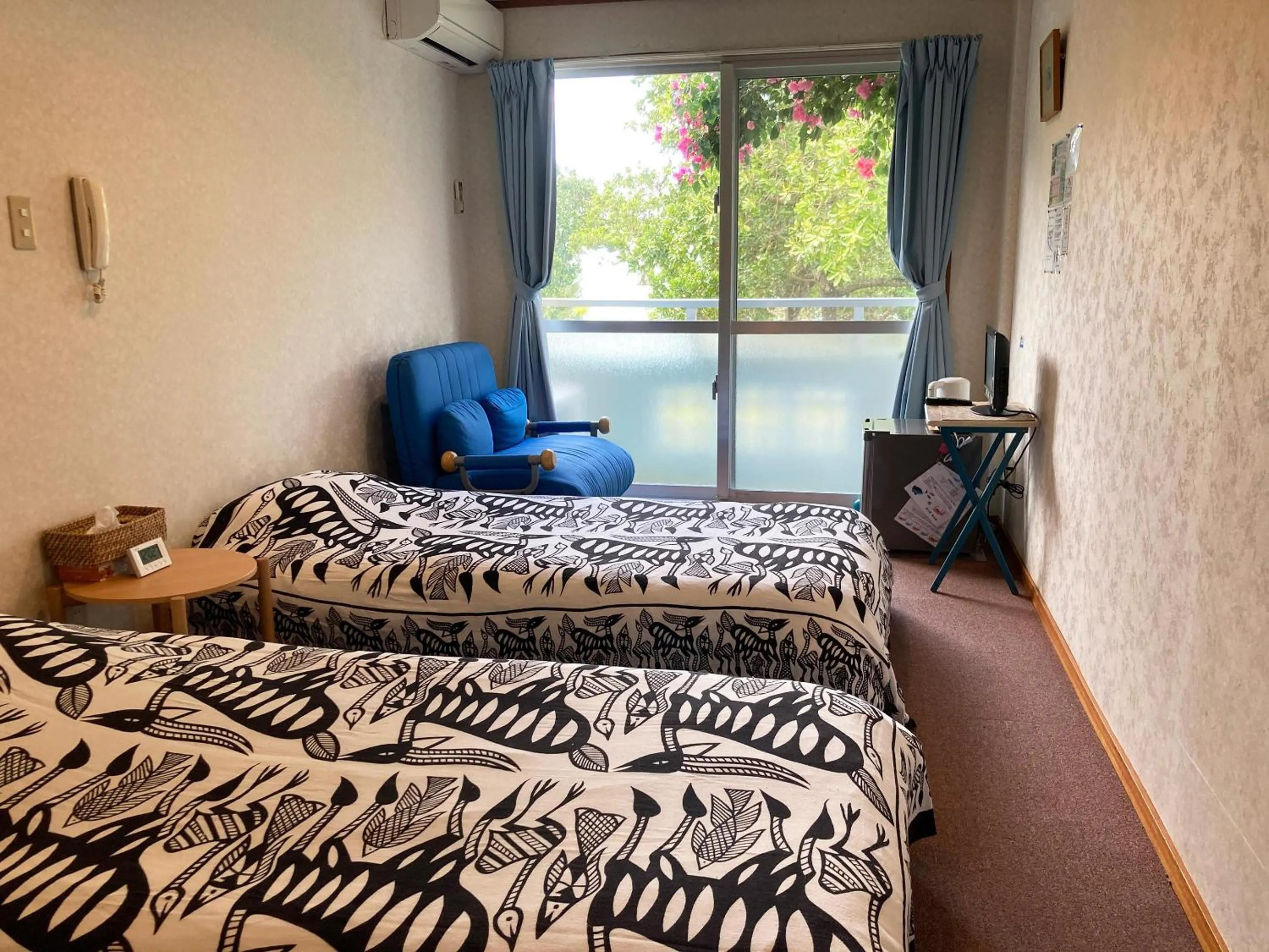 Bed in Uminoie Painukaji