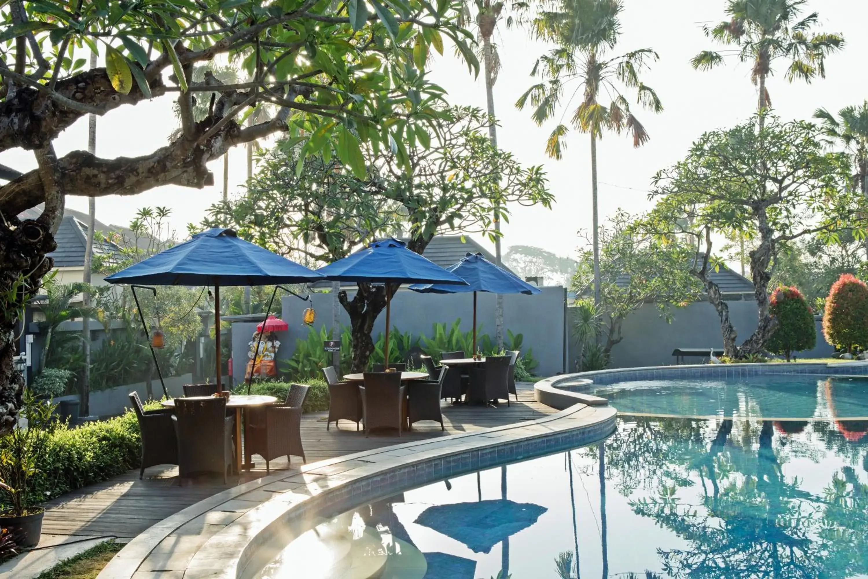 Swimming pool in Grand Kesambi Resort and Villas Seminyak Swimming pool in Grand Kesambi Resort and Villas Seminyak