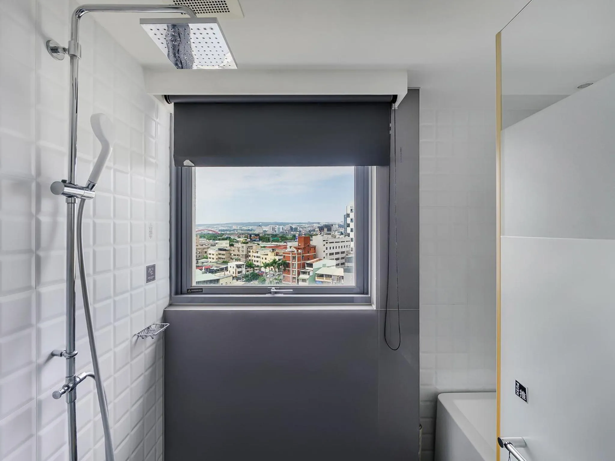 CHECK inn Taichung Liming