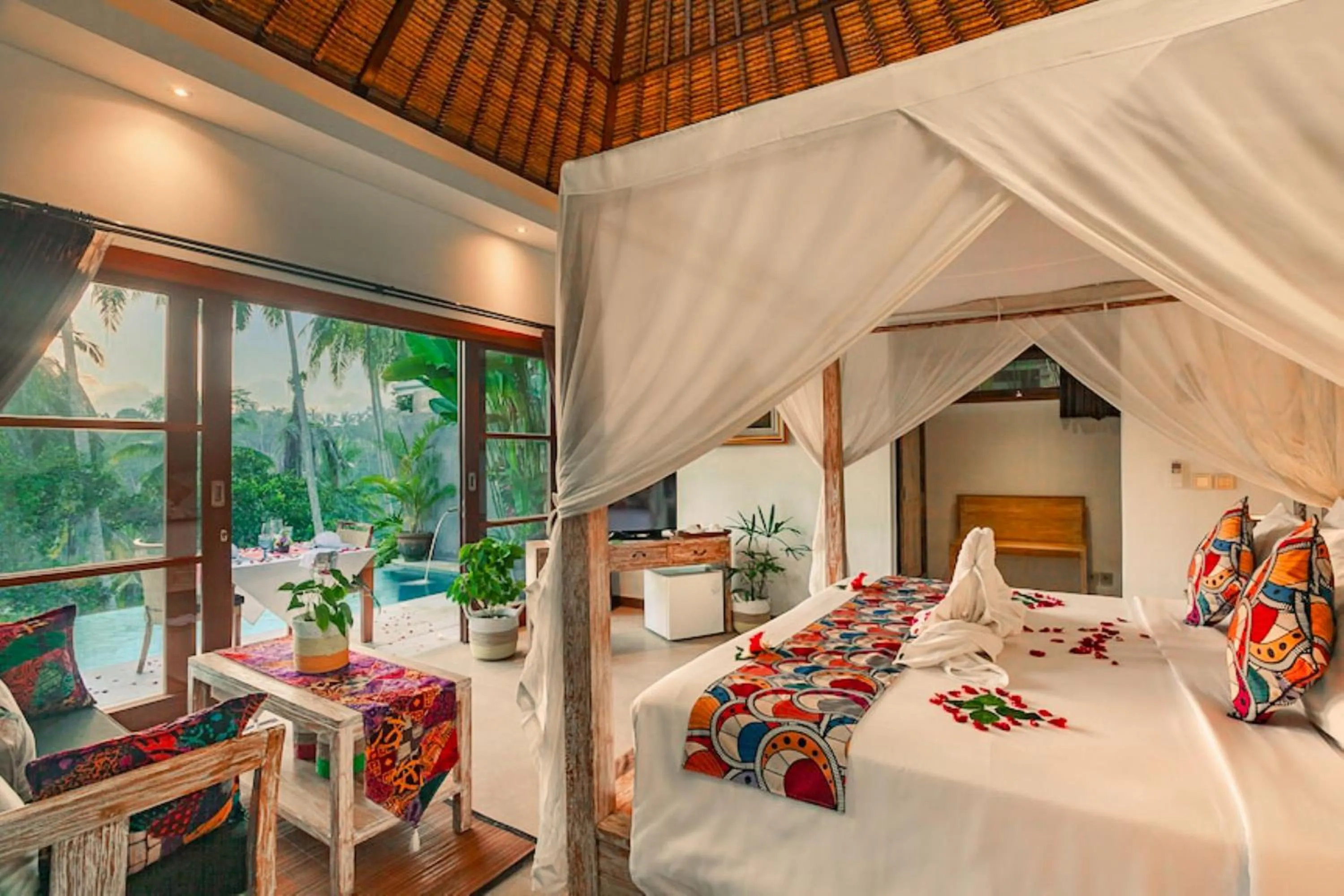 Bed in Anusara Luxury Villas