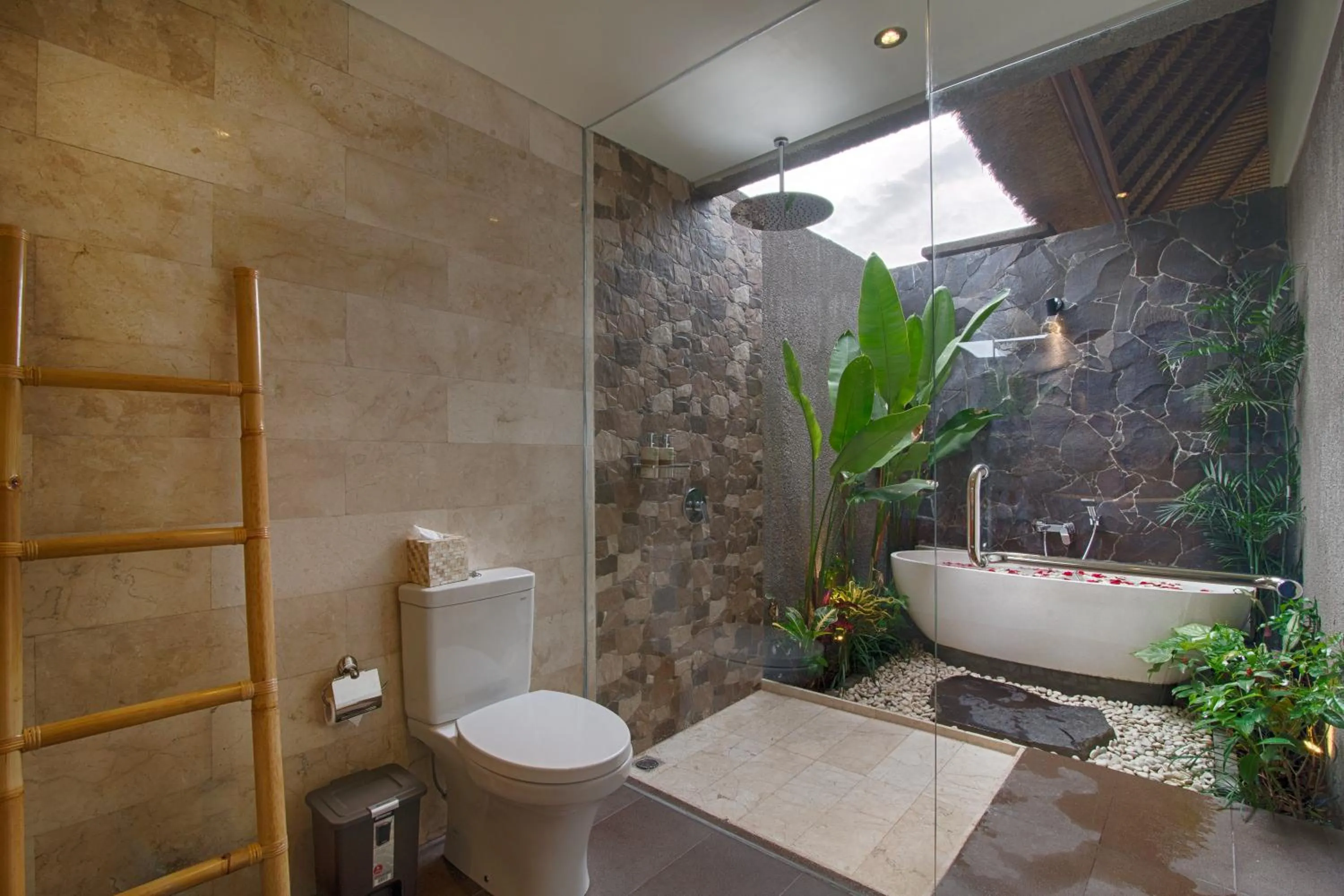 Shower in Anusara Luxury Villas