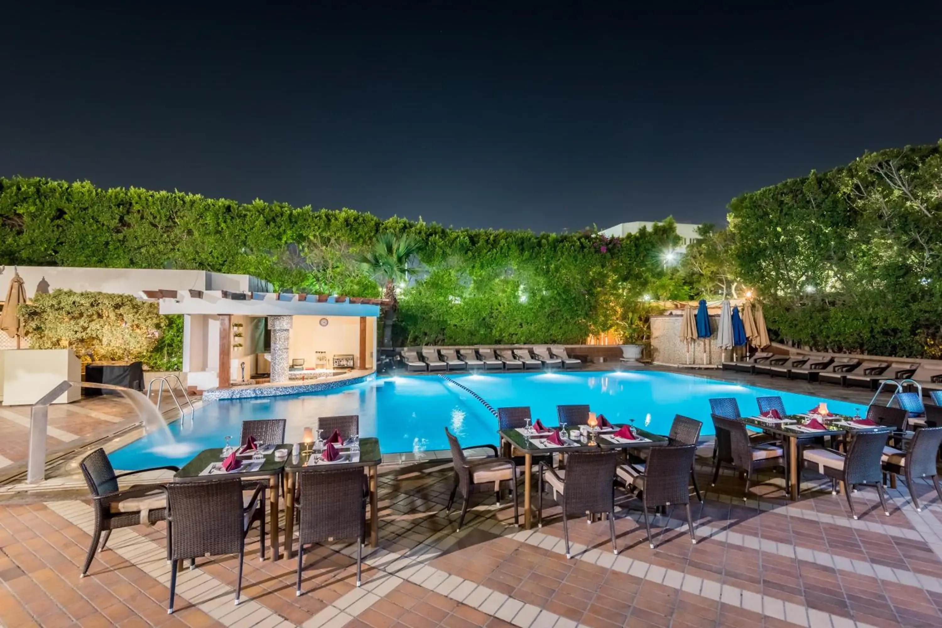 Food and drinks in Sonesta Hotel Tower & Casino Cairo Food and drinks in Sonesta Hotel Tower & Casino Cairo