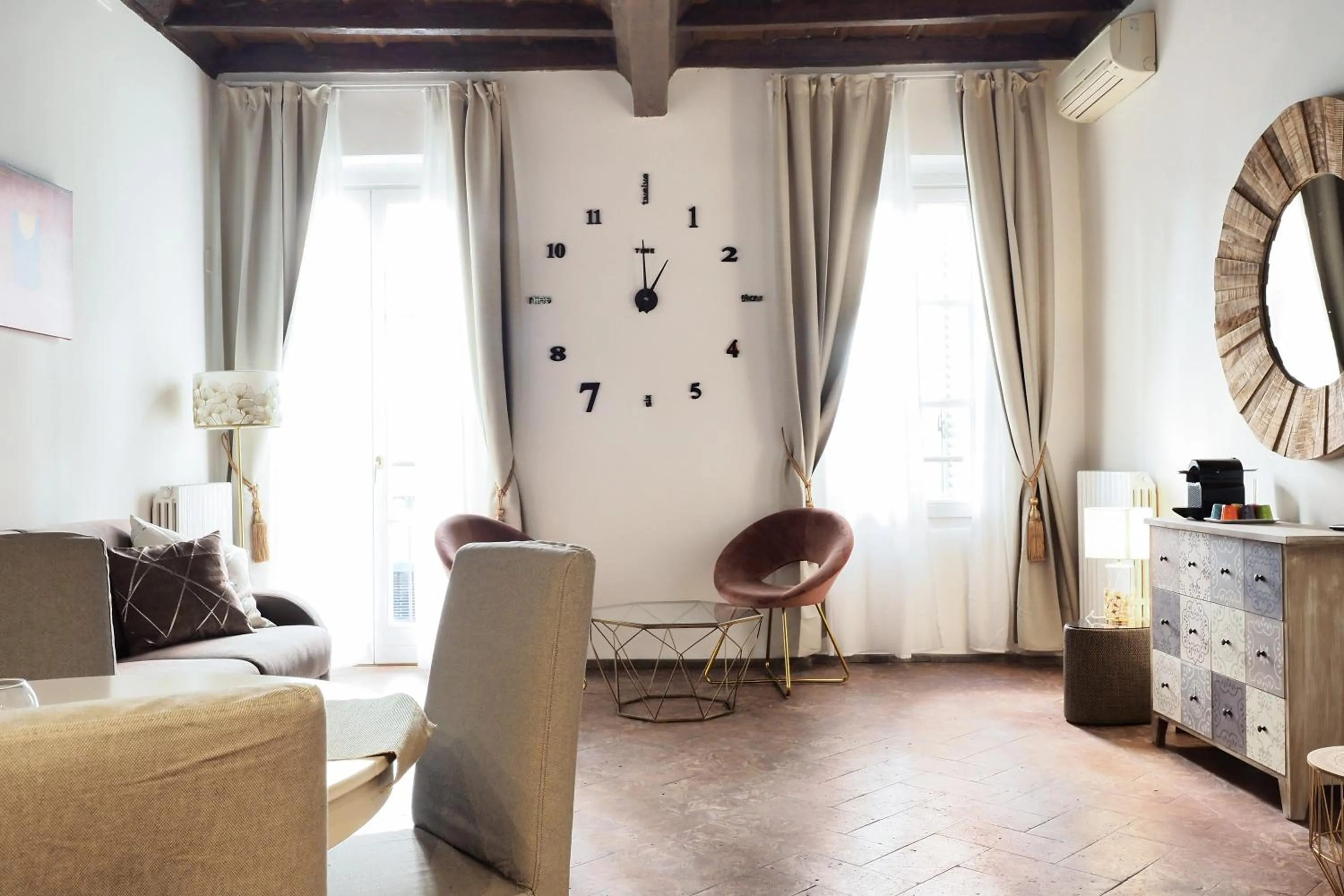 Living room in Mila Apartments Magenta