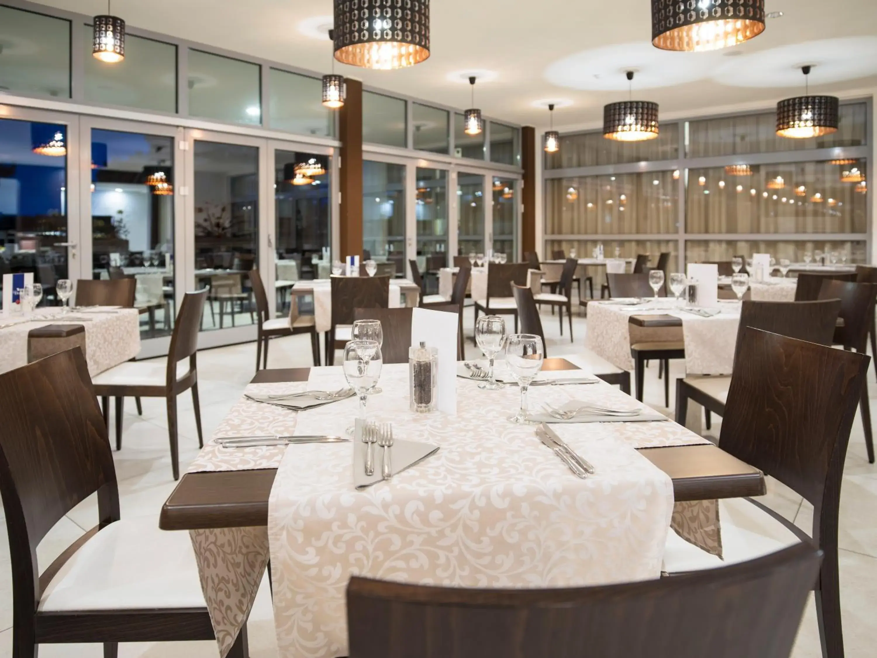 Restaurant/places to eat in Crvena Luka Resort Restaurant/places to eat in Crvena Luka Resort