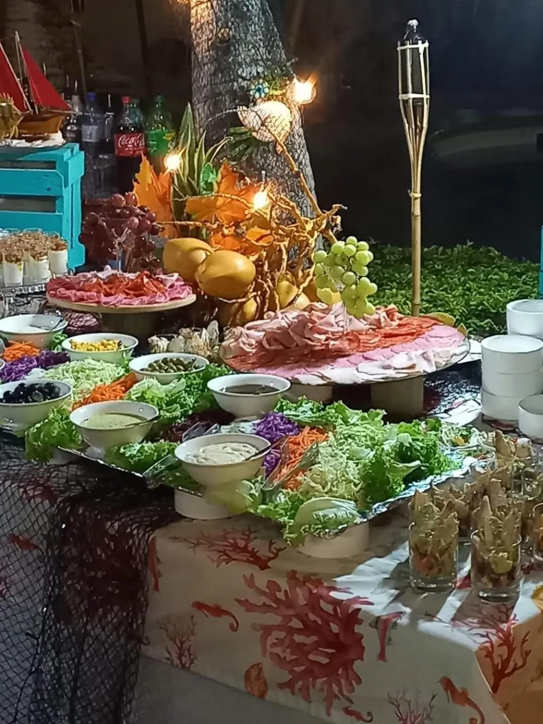 Restaurant/places to eat in Explora Prestige