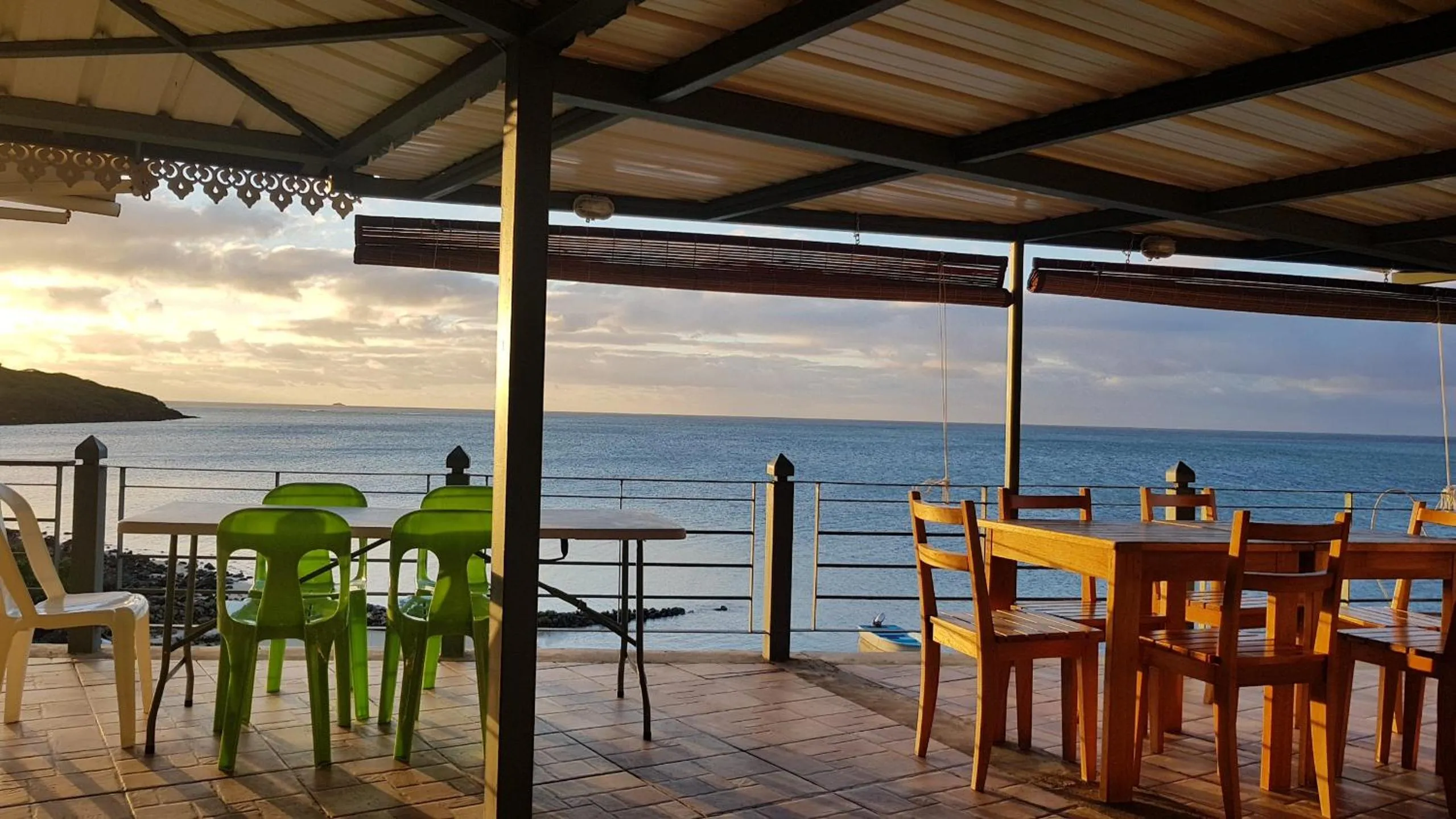 Restaurant/places to eat in Villas Vetiver