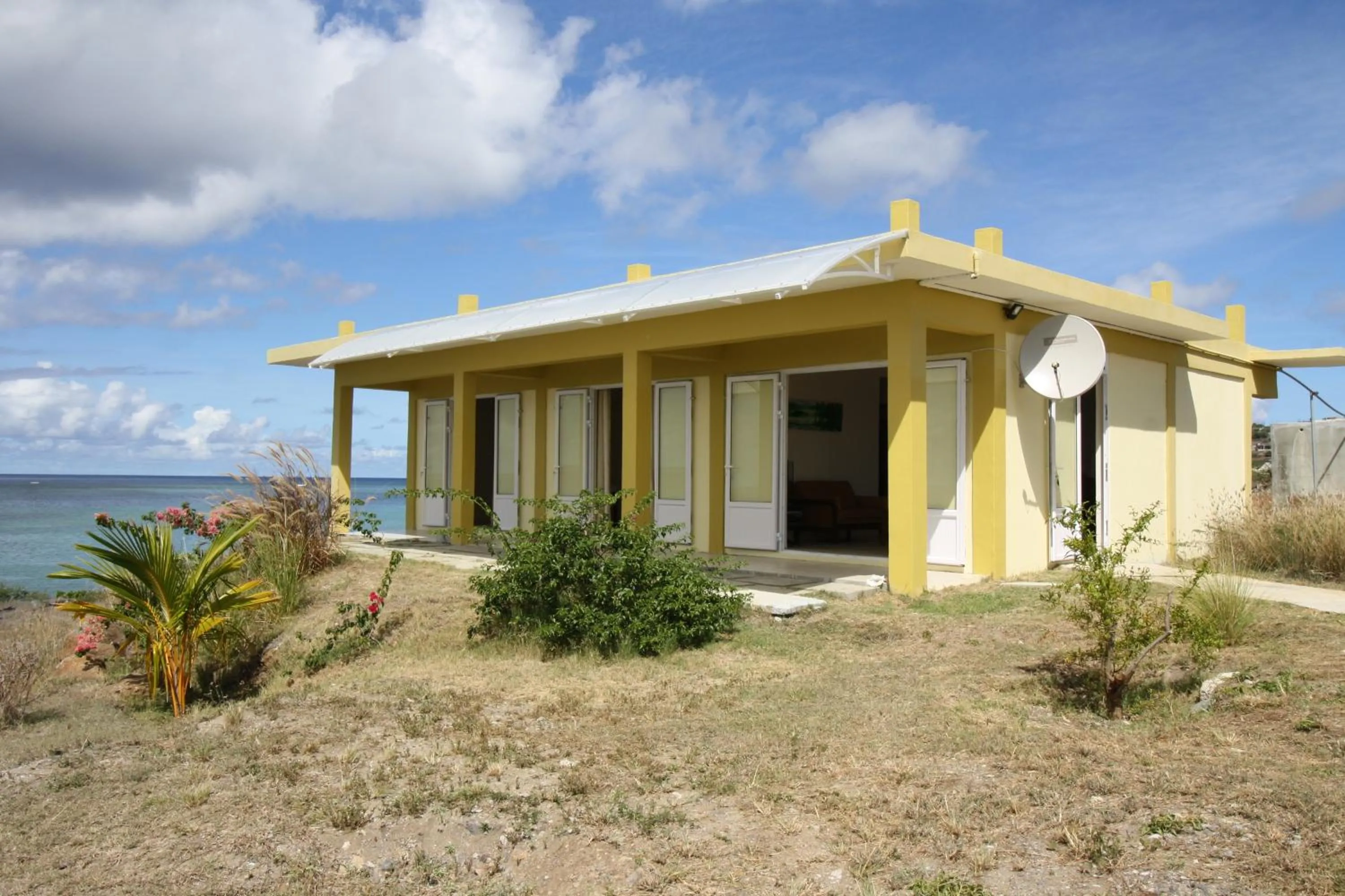 Property building in Villas Vetiver