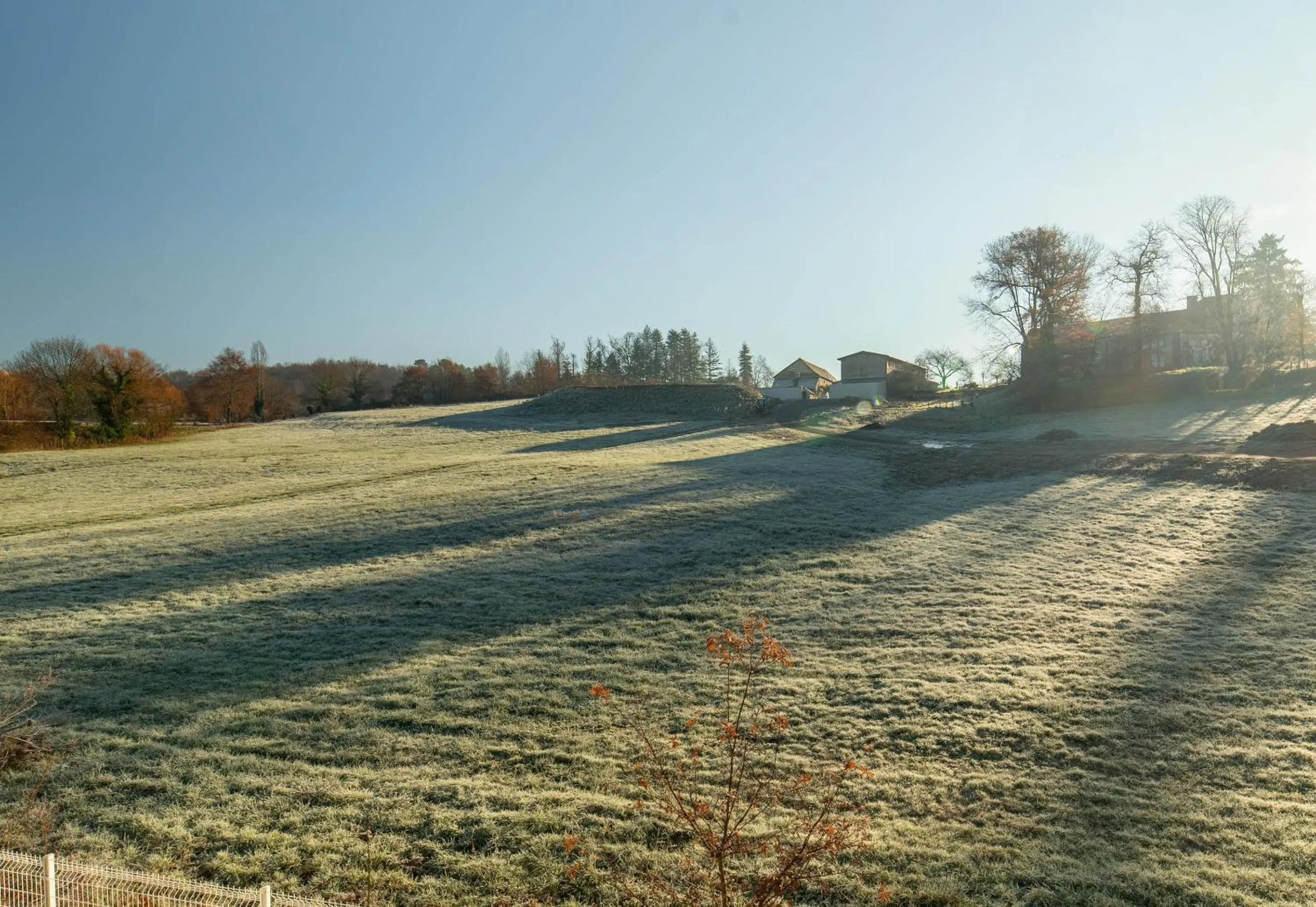 Natural landscape in B&B HOTEL Brive-la-Gaillarde
