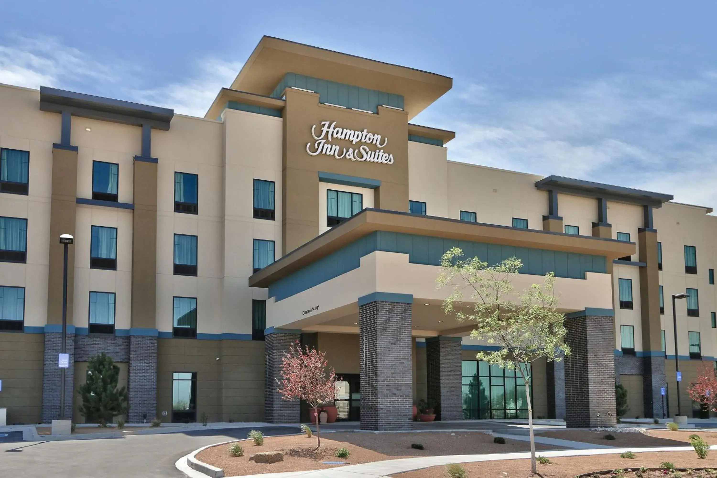 Property building in Hampton Inn & Suites Artesia Property building in Hampton Inn & Suites Artesia