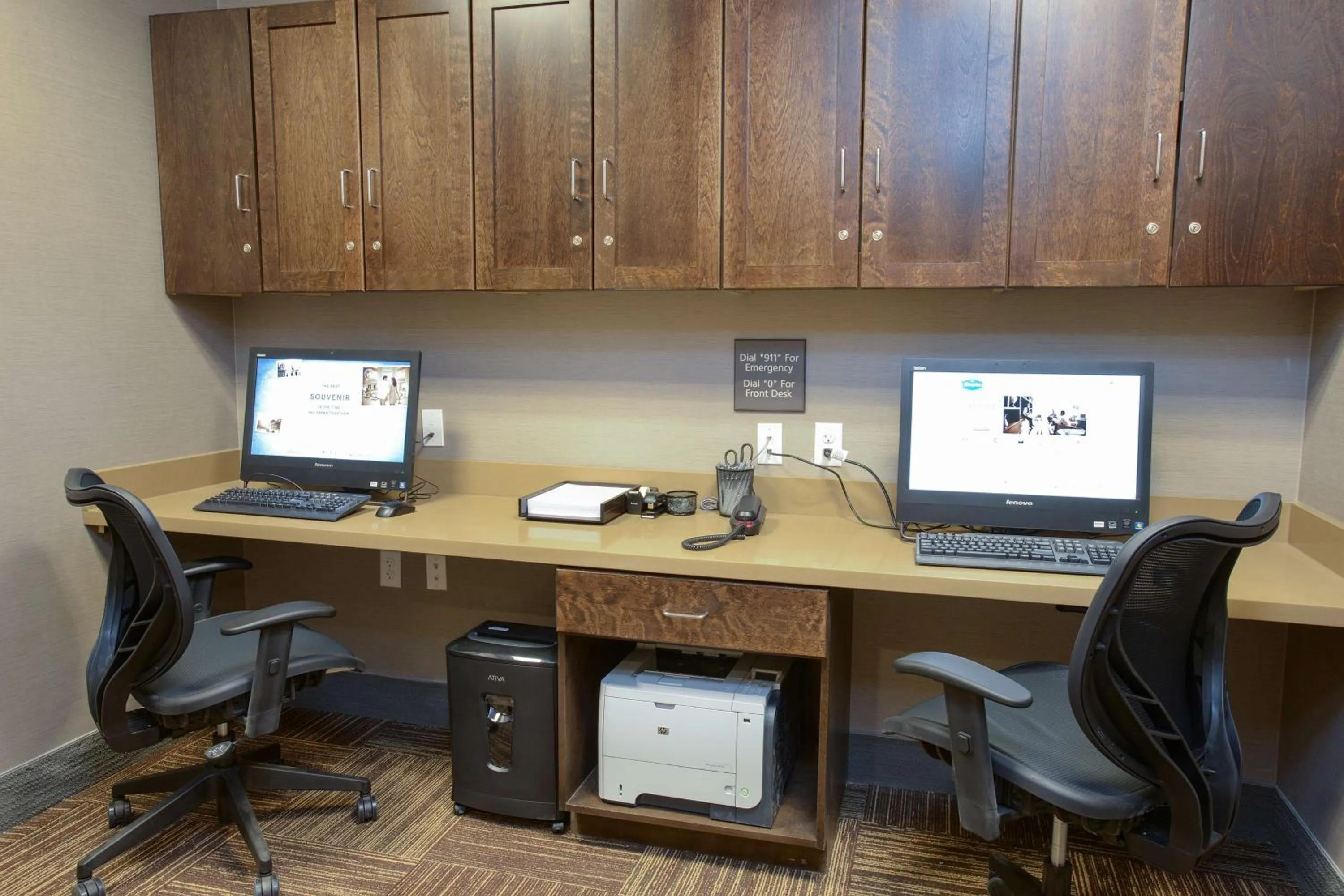 Business facilities in Hampton Inn & Suites - Cincinnati/Kenwood, OH