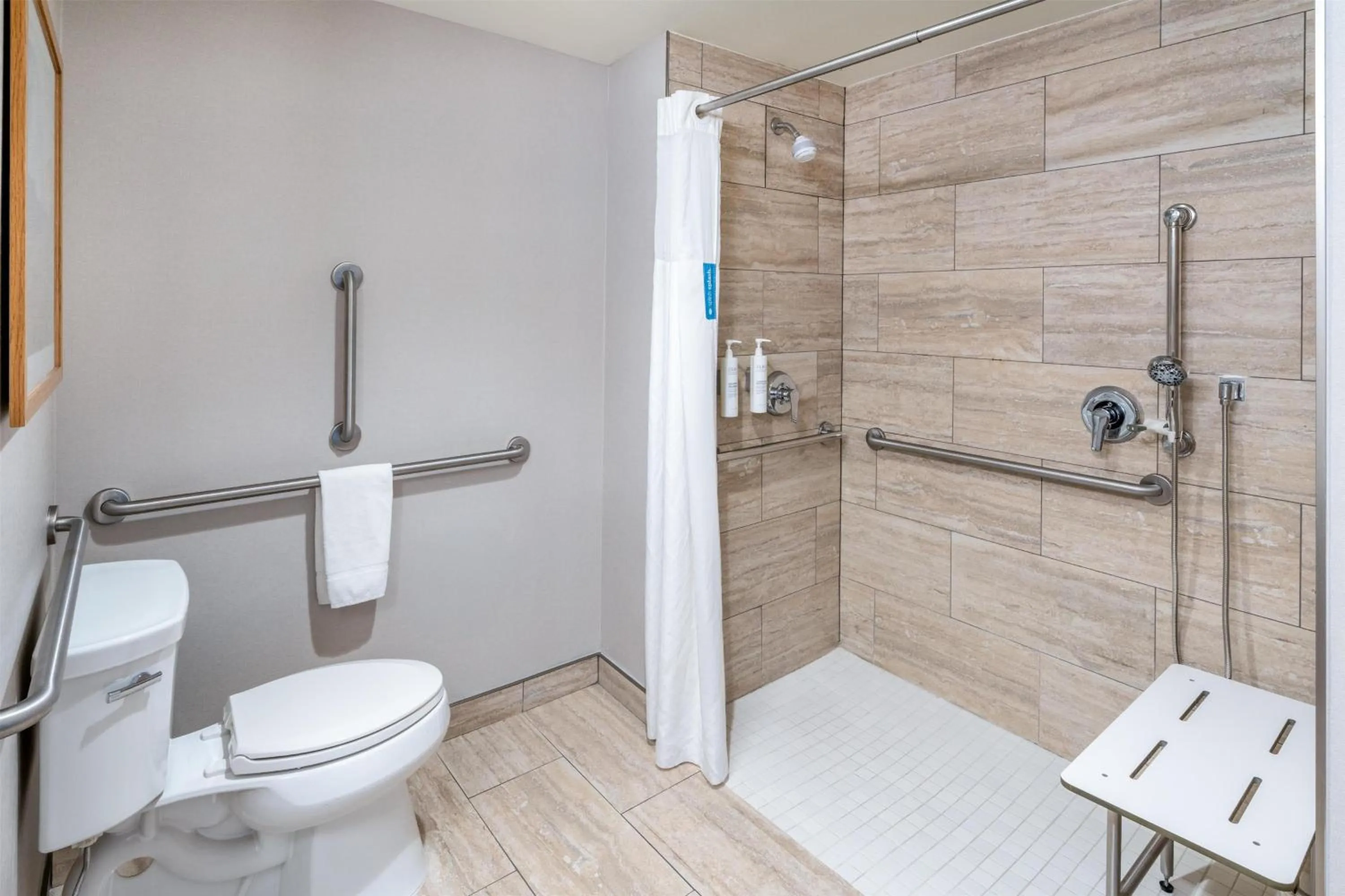 Bathroom in Hampton Inn & Suites Silverthorne