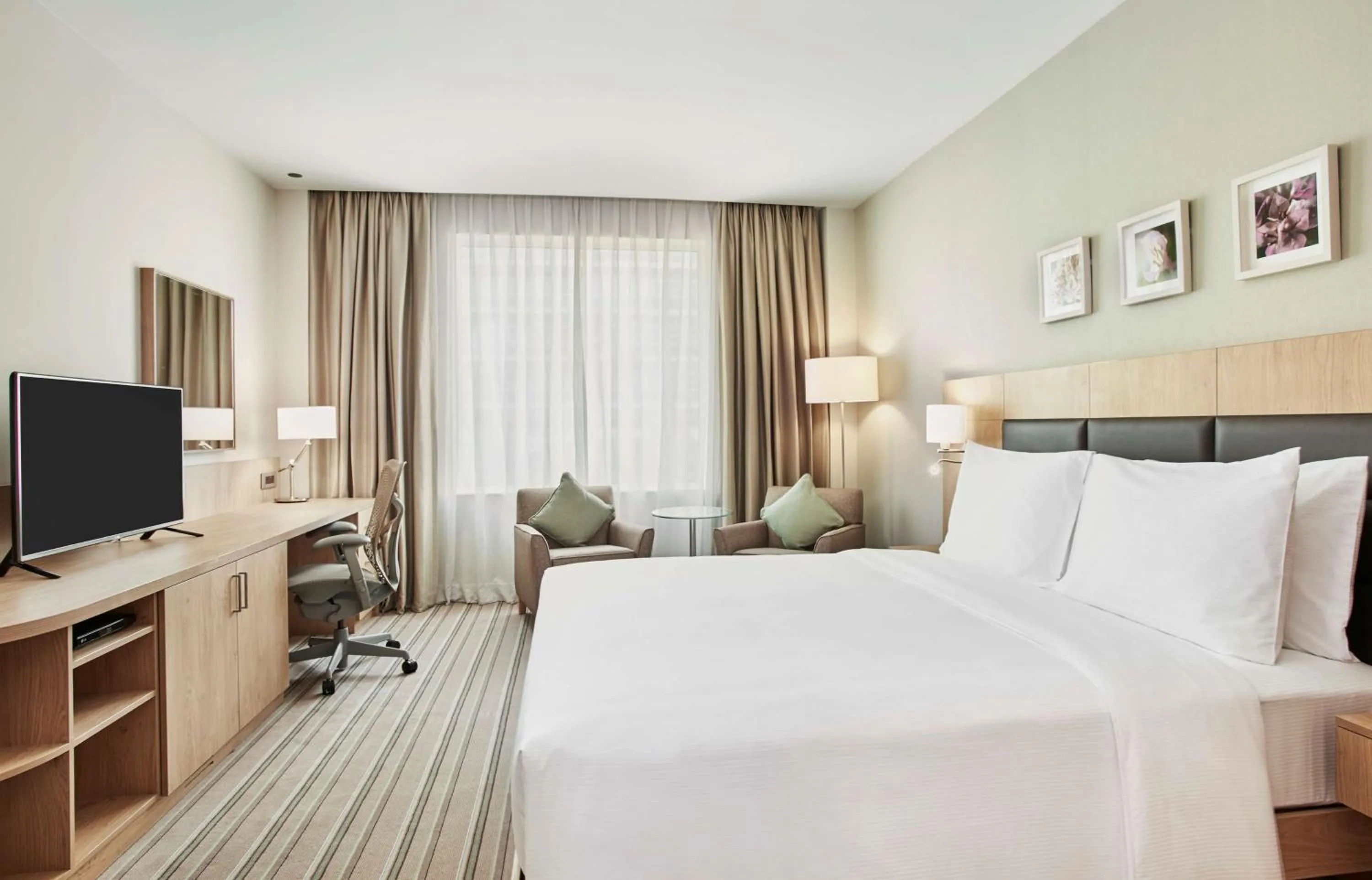 Bedroom, Bed in Hilton Garden Inn Dubai, Mall Avenue