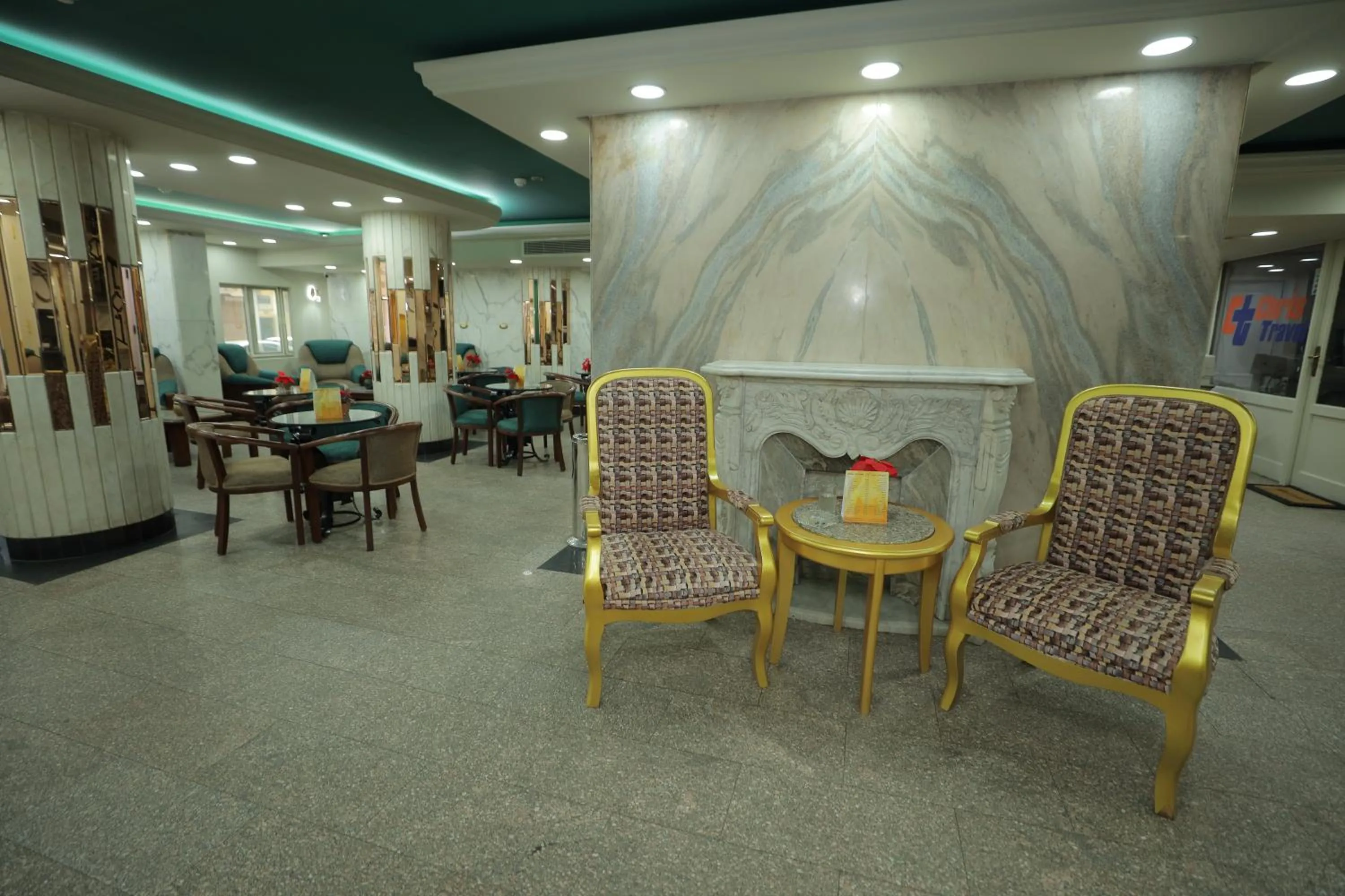 Lobby or reception in Happy City Hotel