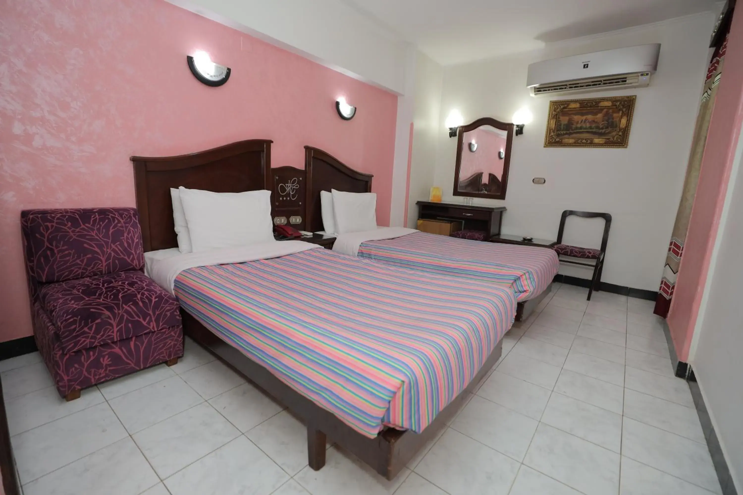 Special Offer - Egyptian Only - Budget Double Room in Happy City Hotel Special Offer - Egyptian Only - Budget Double Room in Happy City Hotel