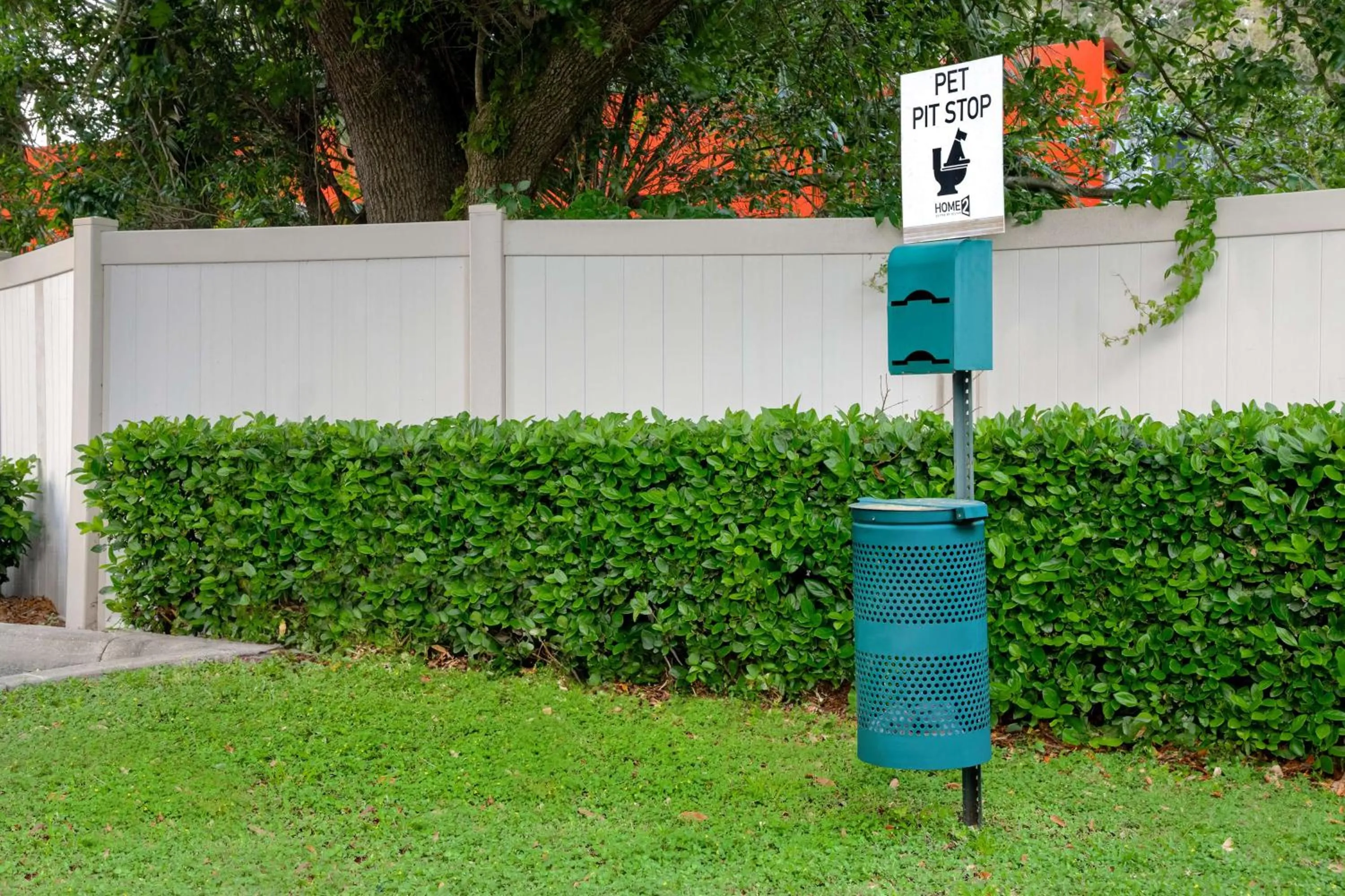 Property building in Home2 Suites By Hilton Gainesville