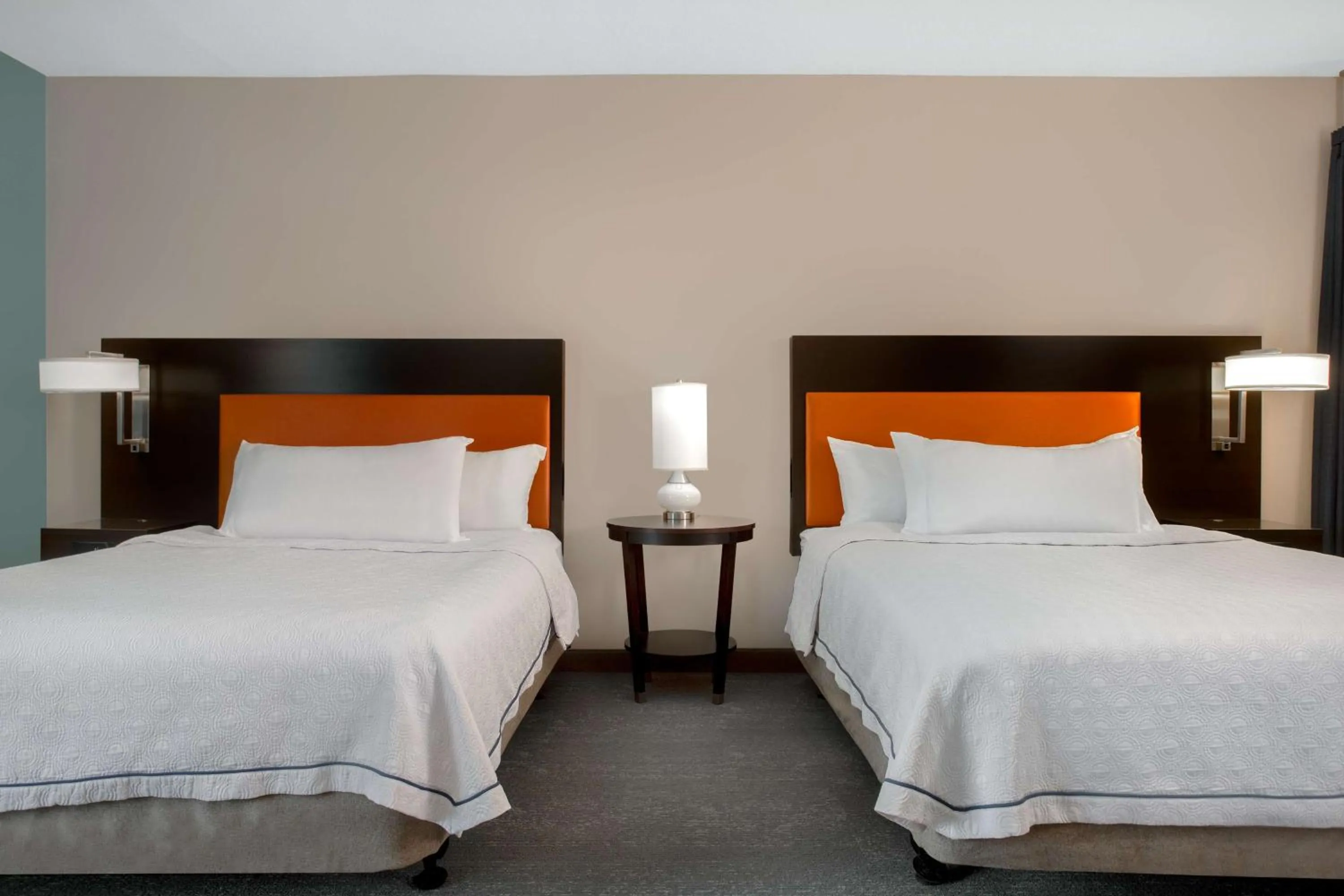 Bed in Home2 Suites By Hilton Gainesville