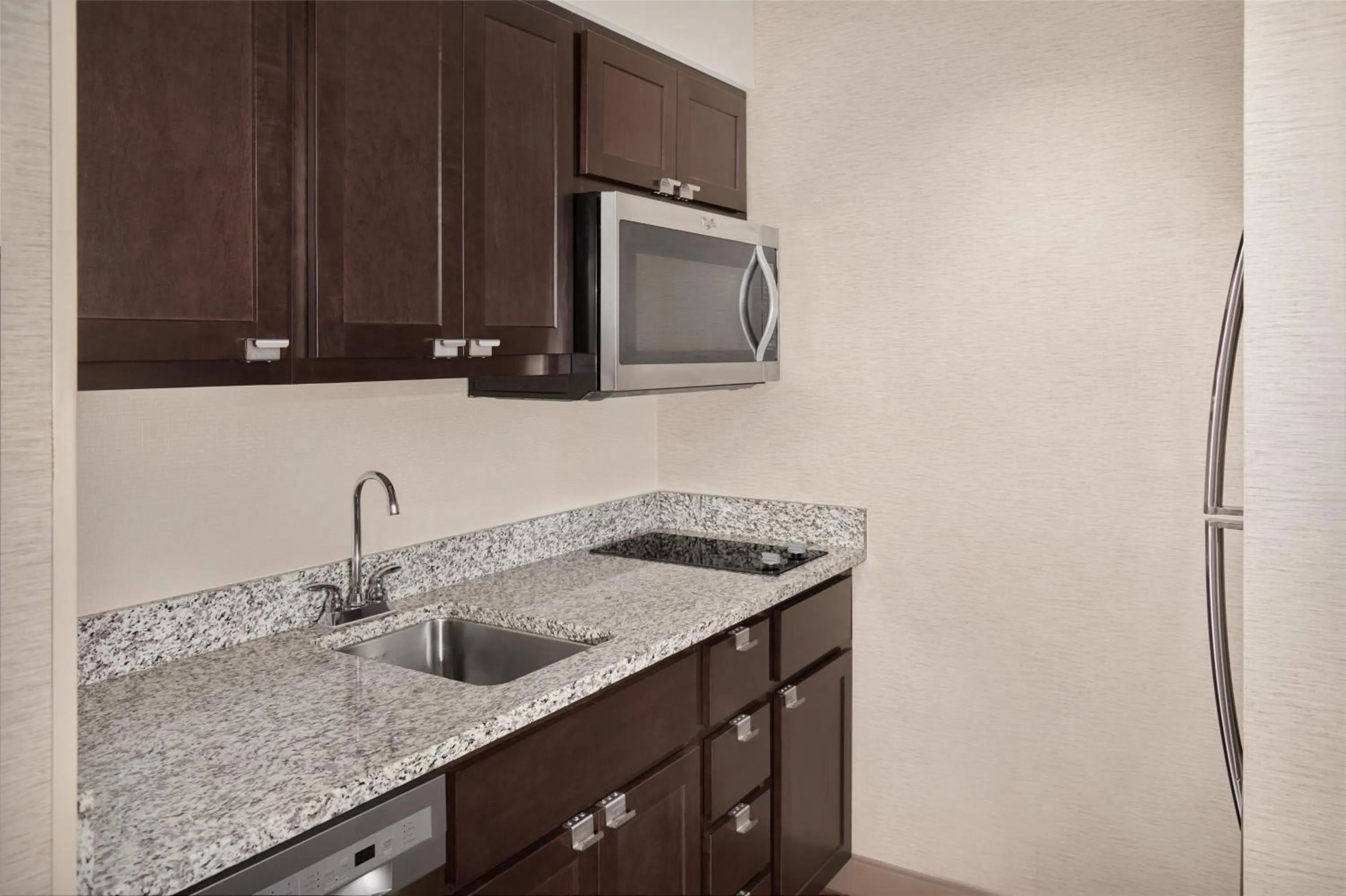 Kitchen or kitchenette in Homewood Suites by Hilton Grand Rapids Downtown